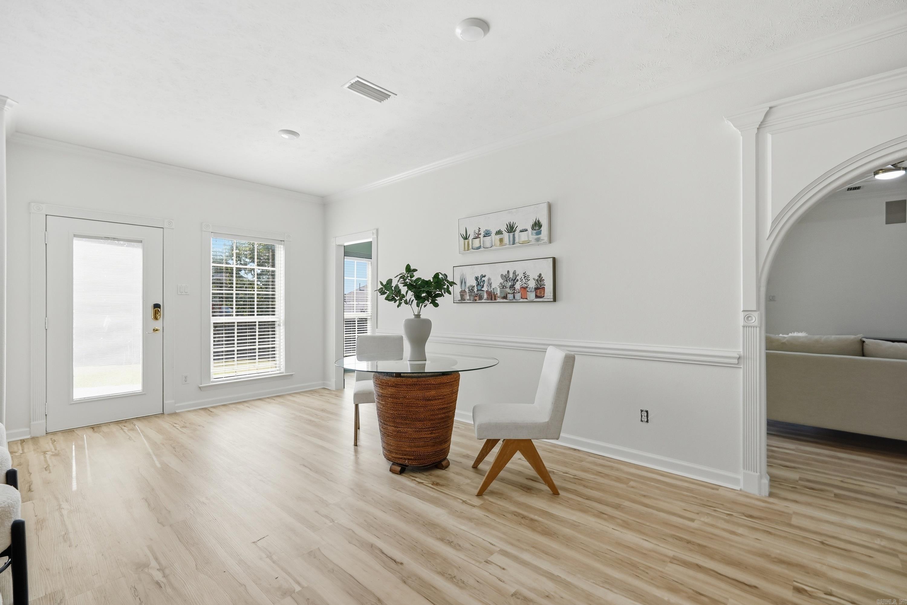 1724 Oakbrook Drive Property Photo 17