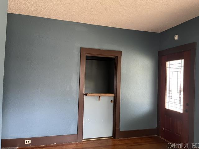 229 Woodbine Property Photo 8