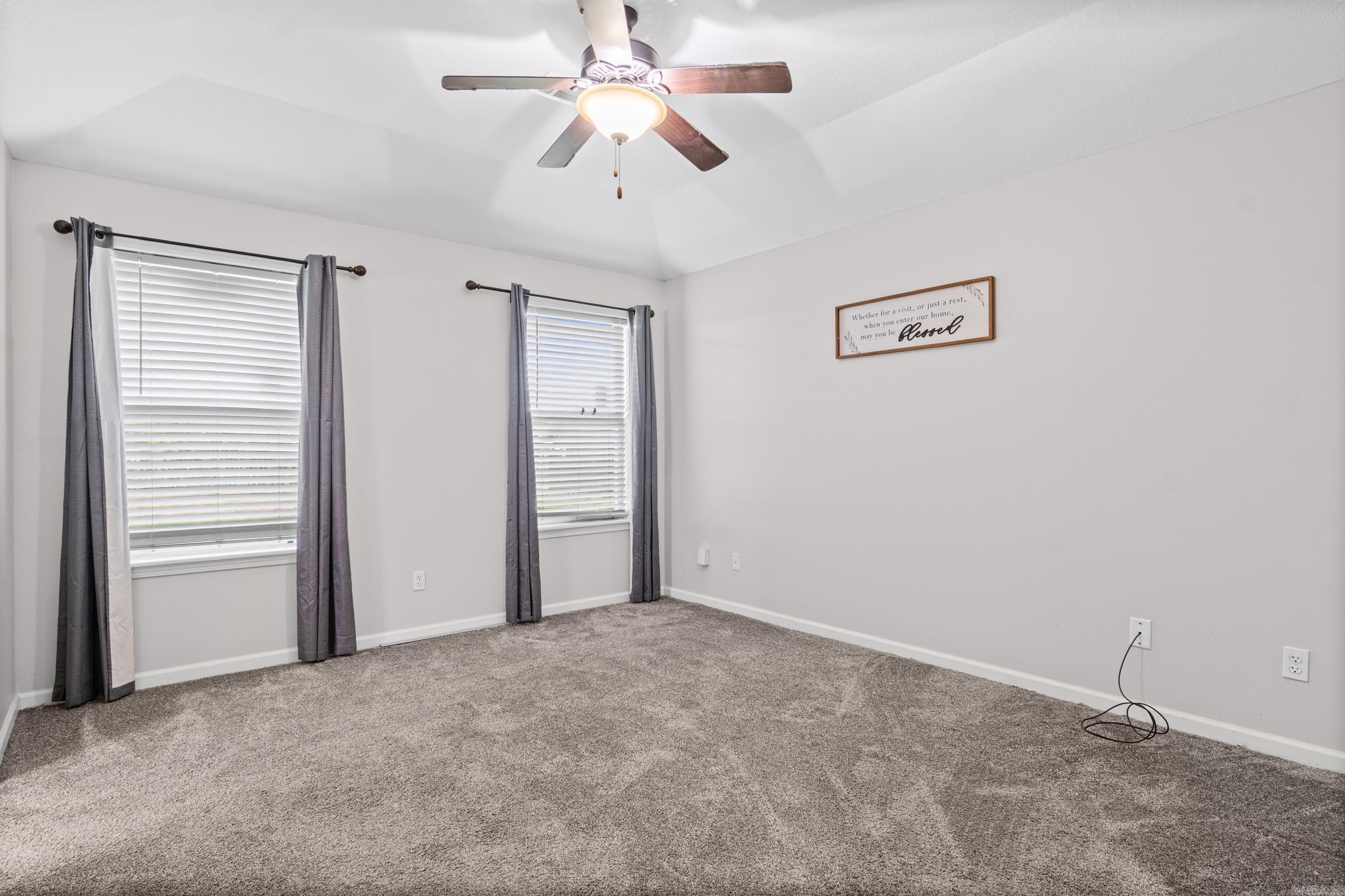 2546 Highway 284 Property Photo 11