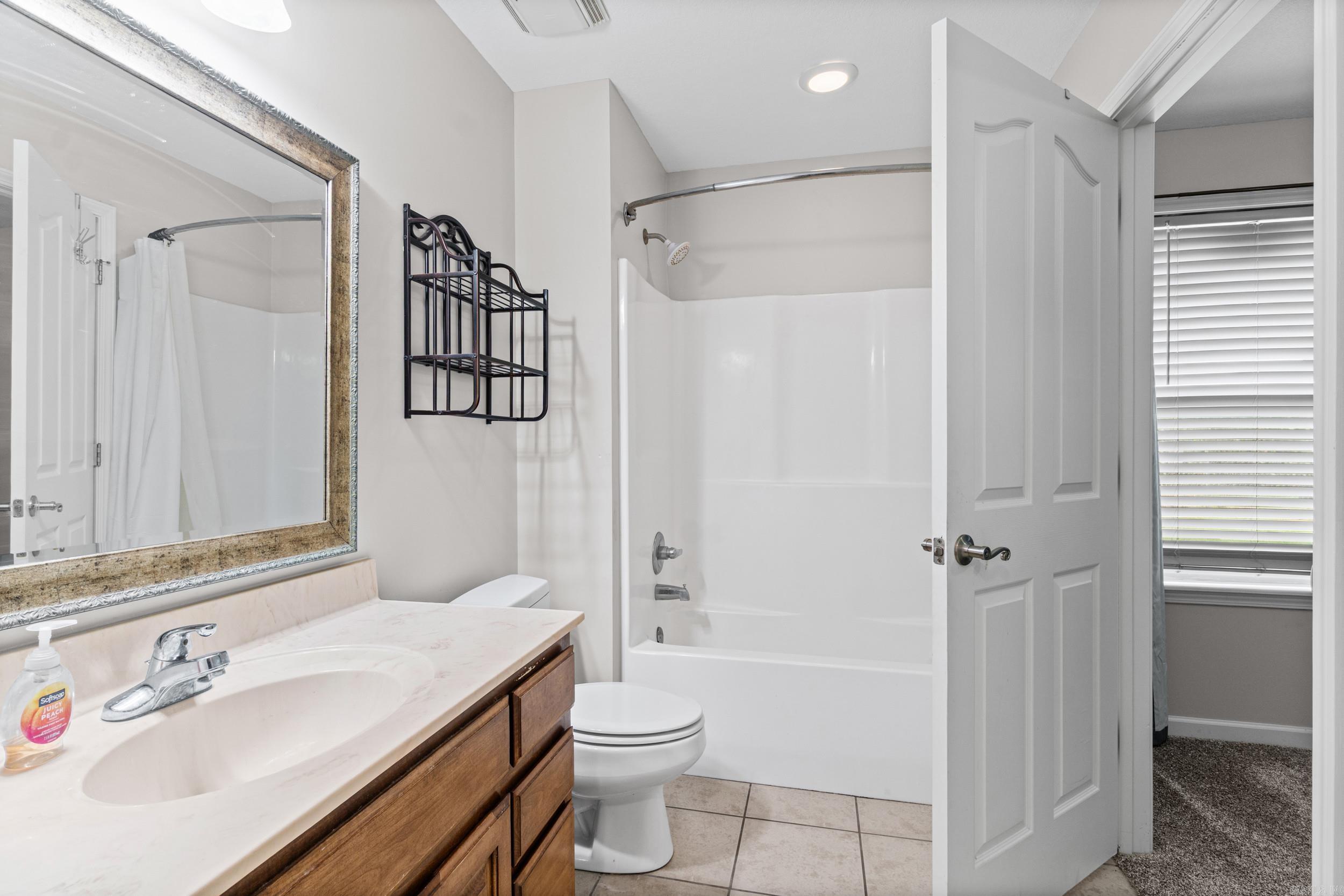 2546 Highway 284 Property Photo 14