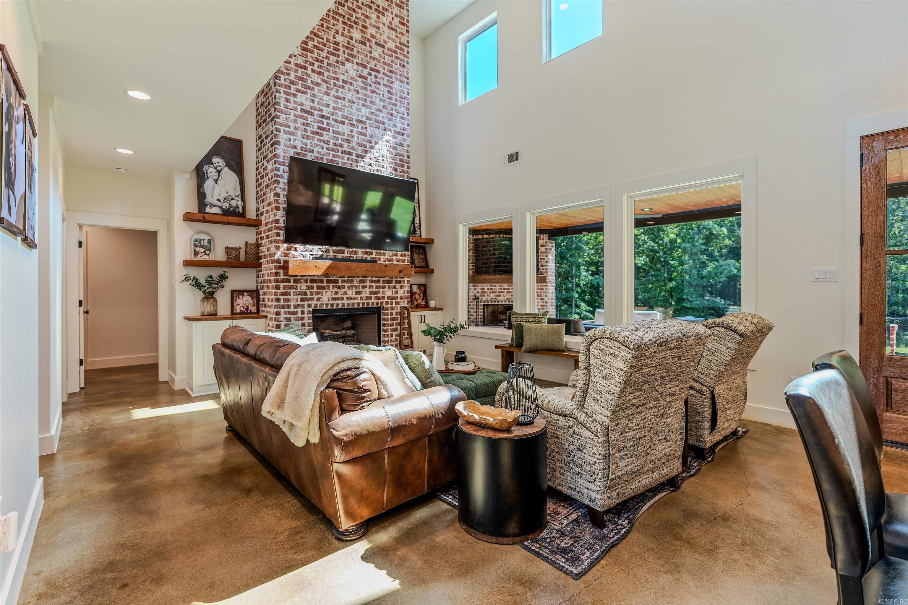 3009 Pine Hill Drive Property Photo 15
