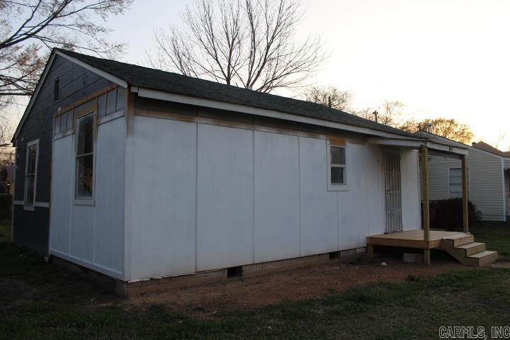 141 Central Avenue Property Photo 8