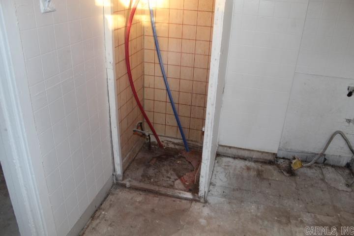 141 Central Avenue Property Photo 11