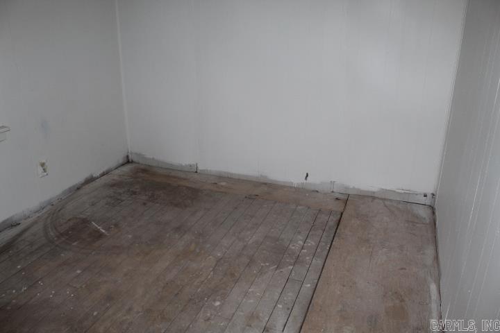 141 Central Avenue Property Photo 27