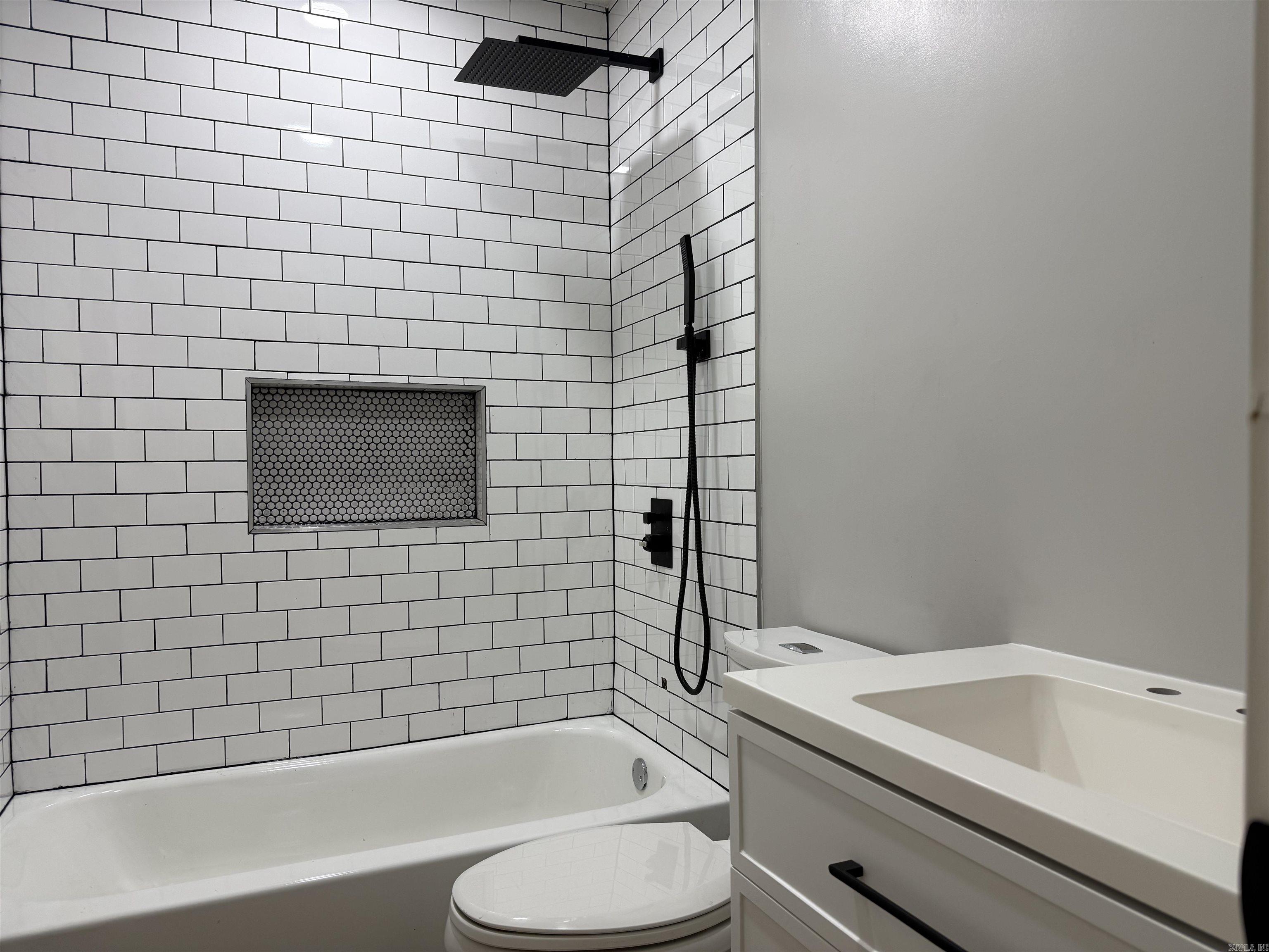 318 Roosevelt Avenue Property Photo 7