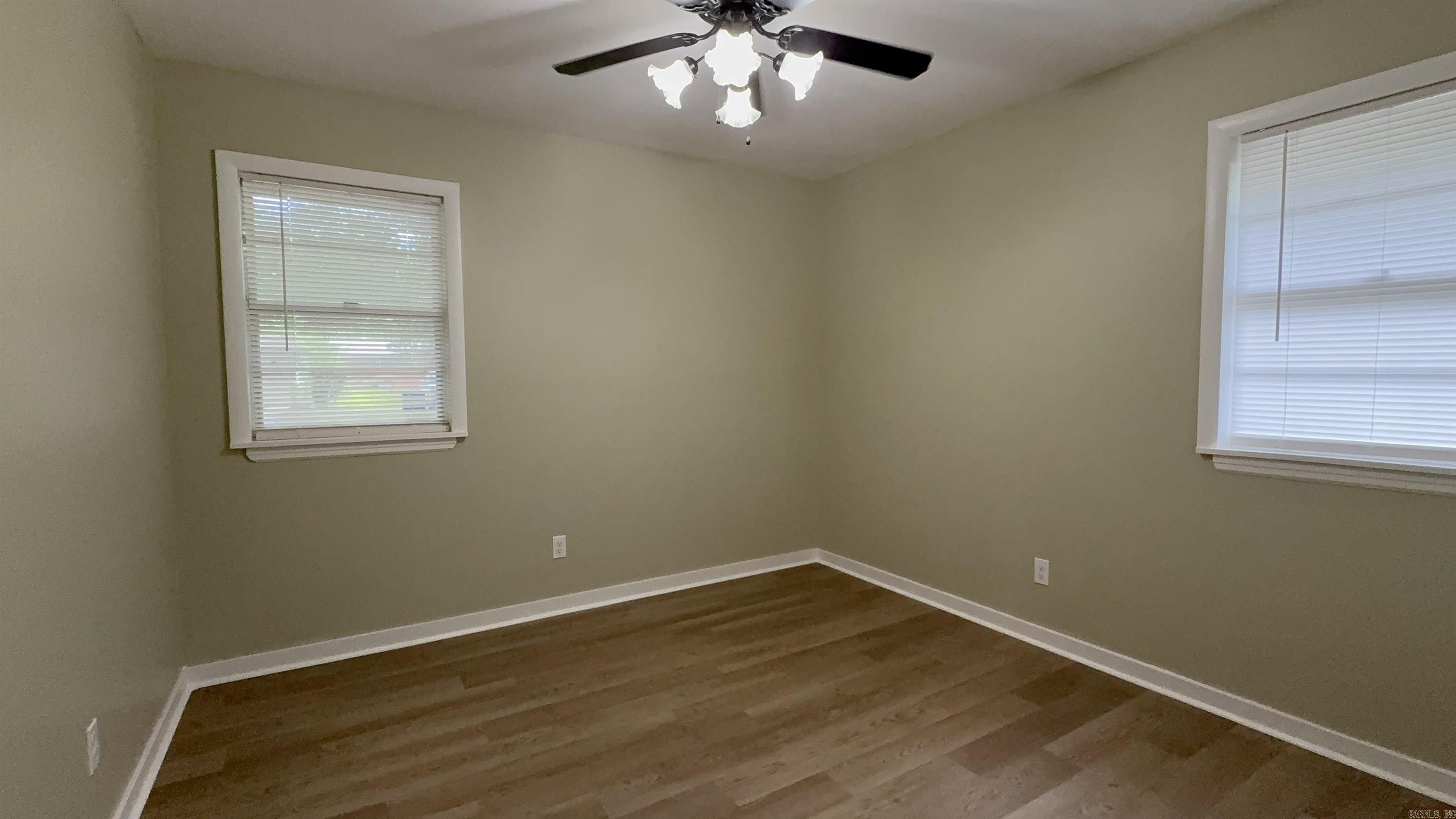 318 Roosevelt Avenue Property Photo 8