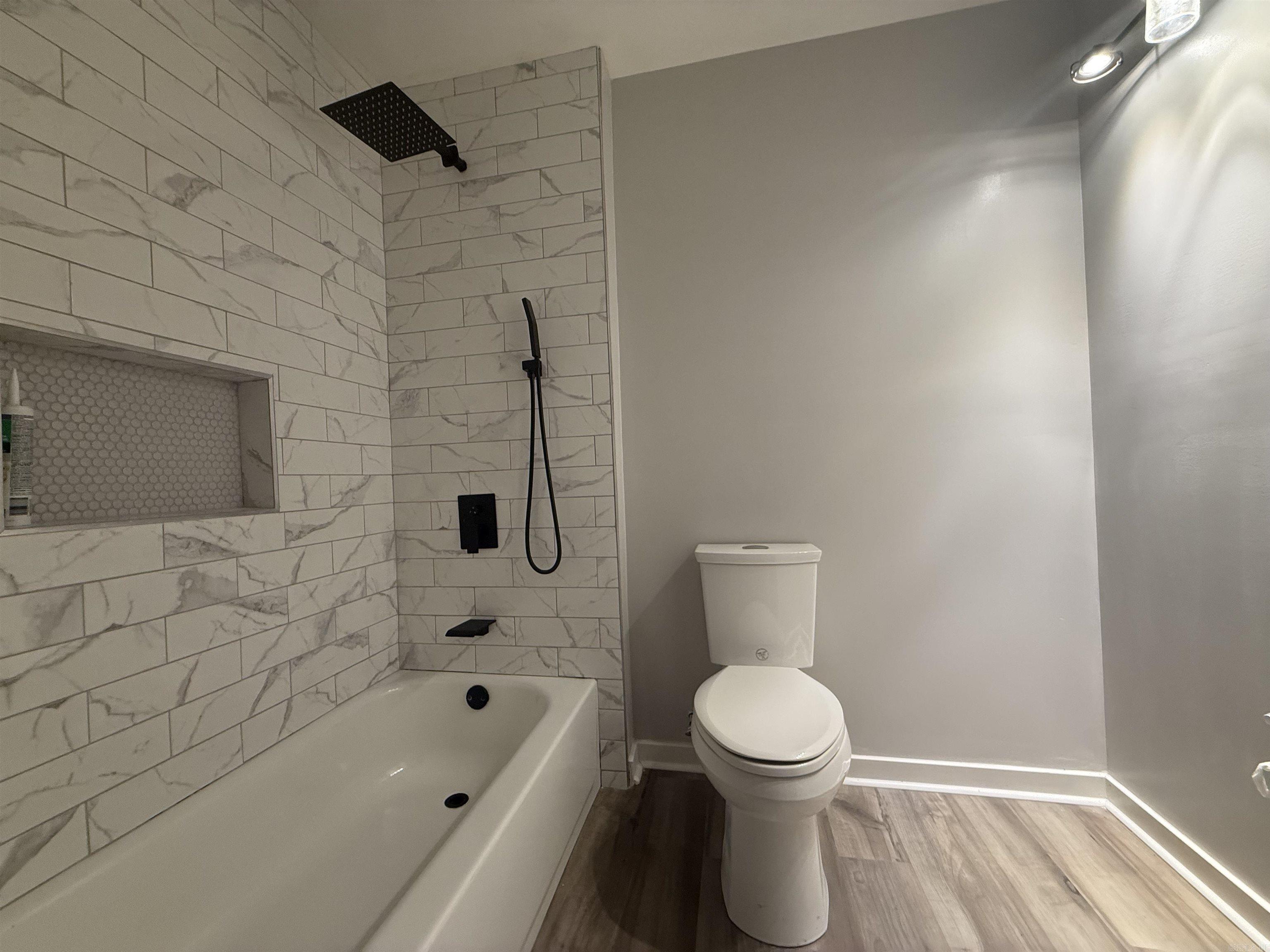 318 Roosevelt Avenue Property Photo 10