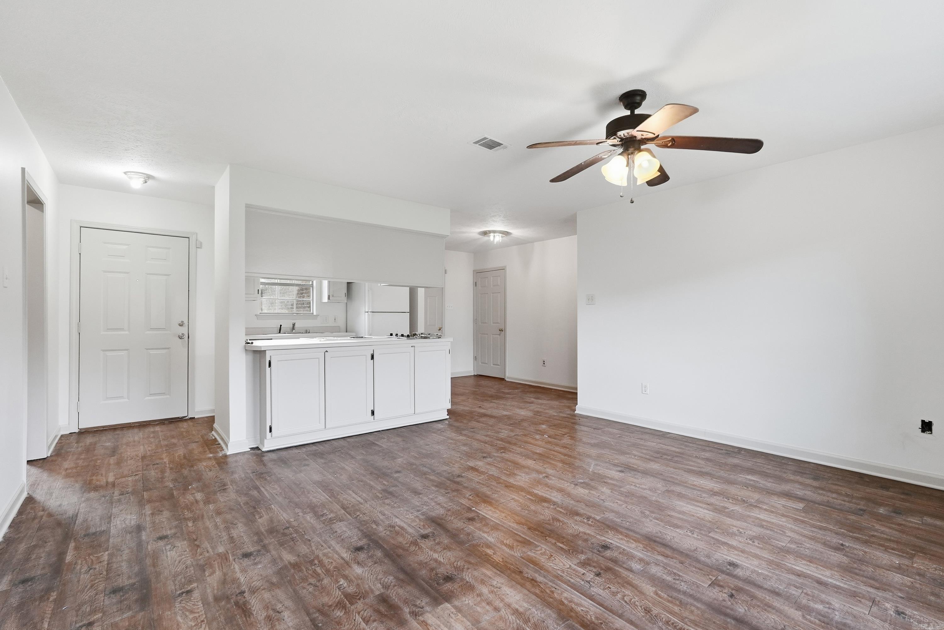 640 Cherub Drive Property Photo 9
