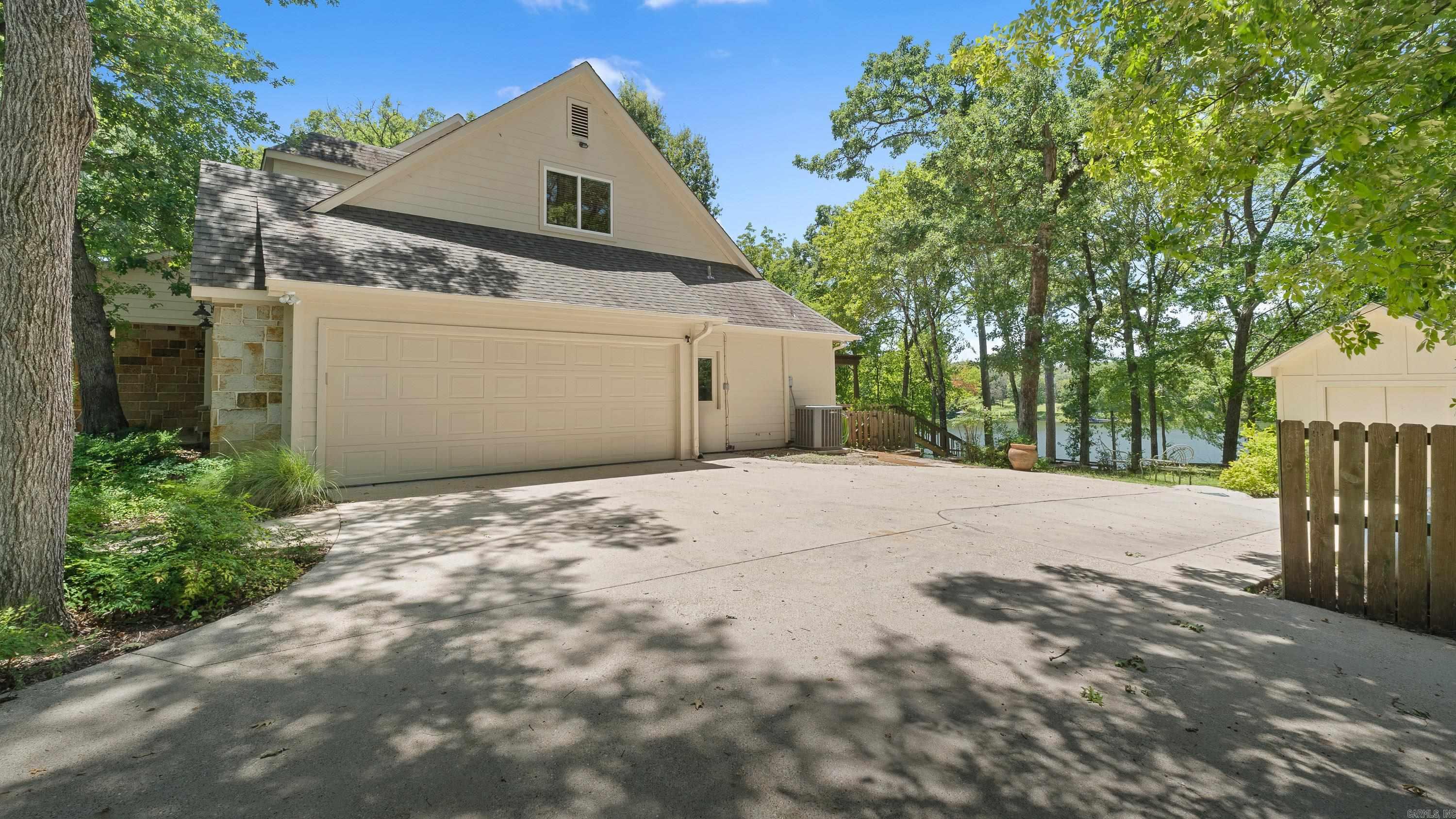 9152 Safari Bluff Property Photo 45