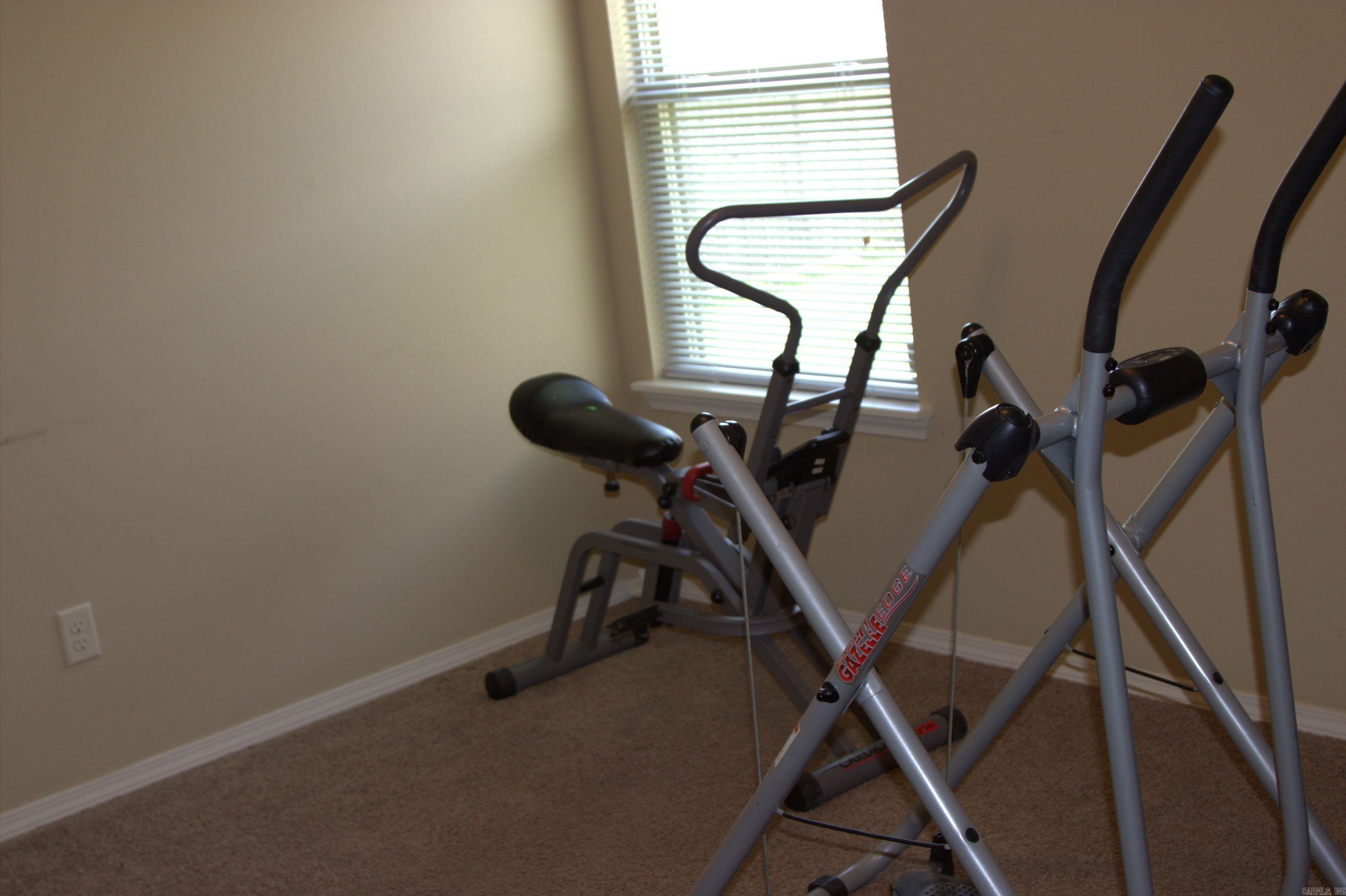 1109 Yarrow Drive Property Photo 8