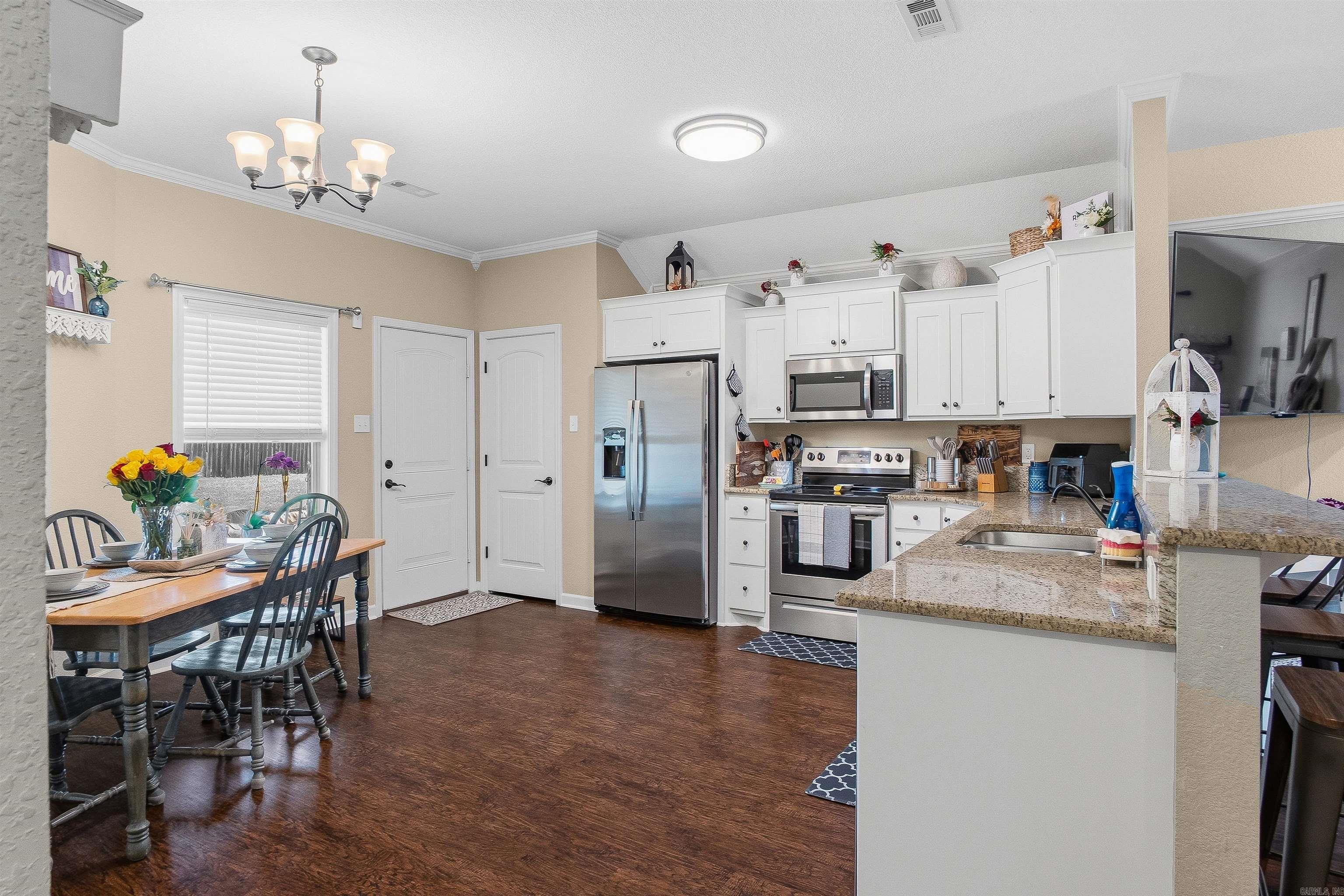 146 Meadow Drive Property Photo 2