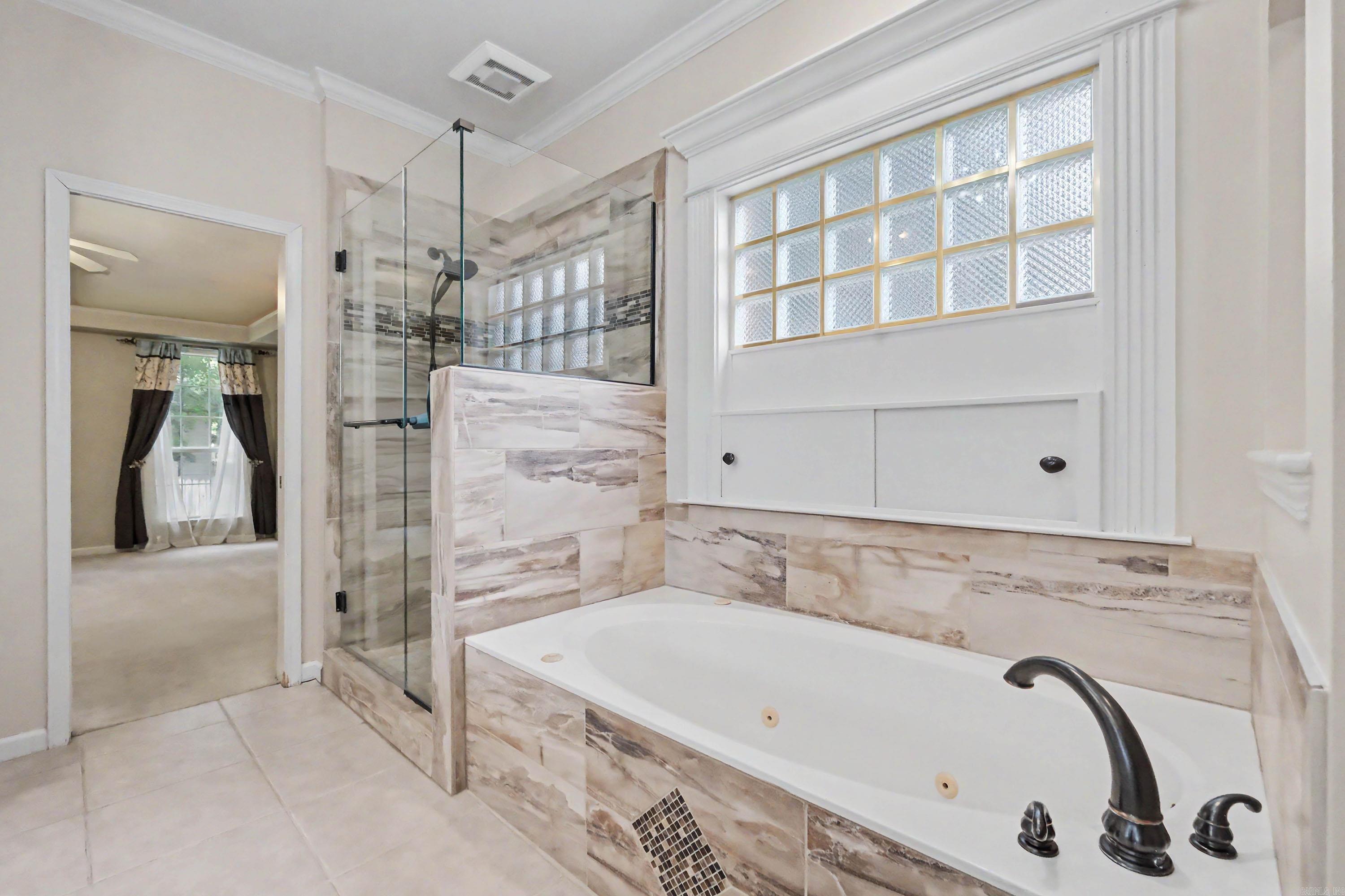 4 Berney Way Court Property Photo 22