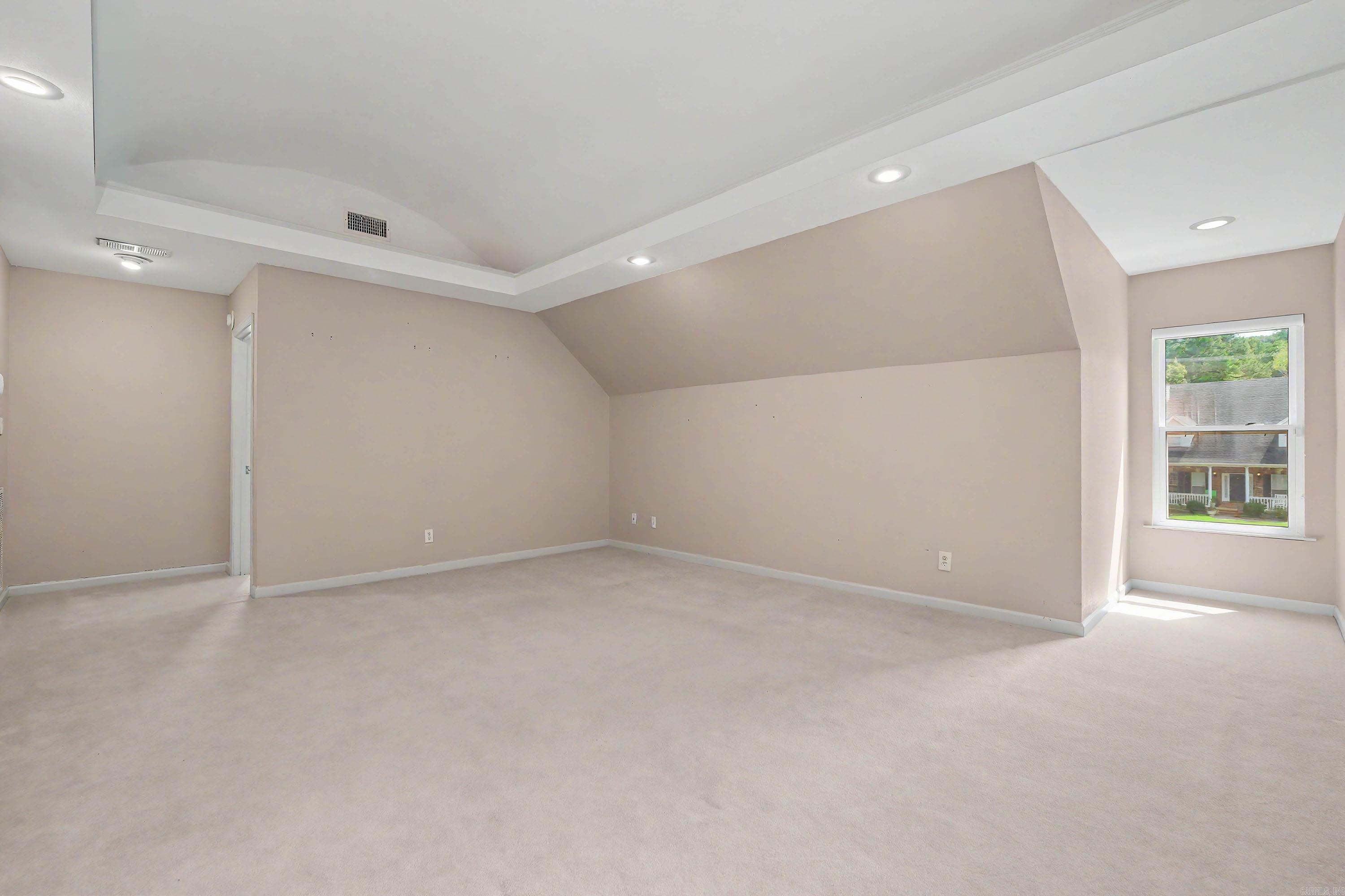 4 Berney Way Court Property Photo 37