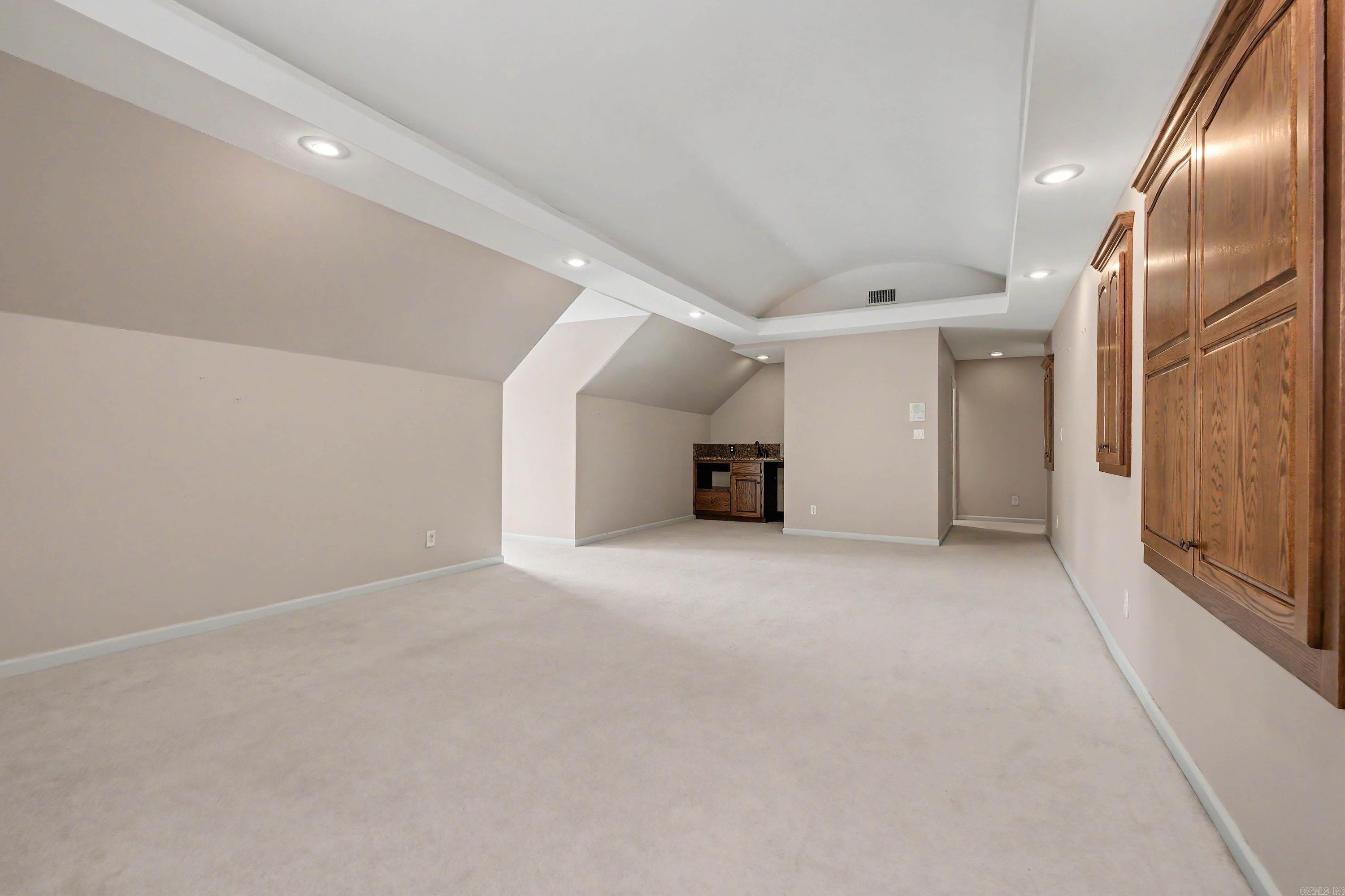 4 Berney Way Court Property Photo 38