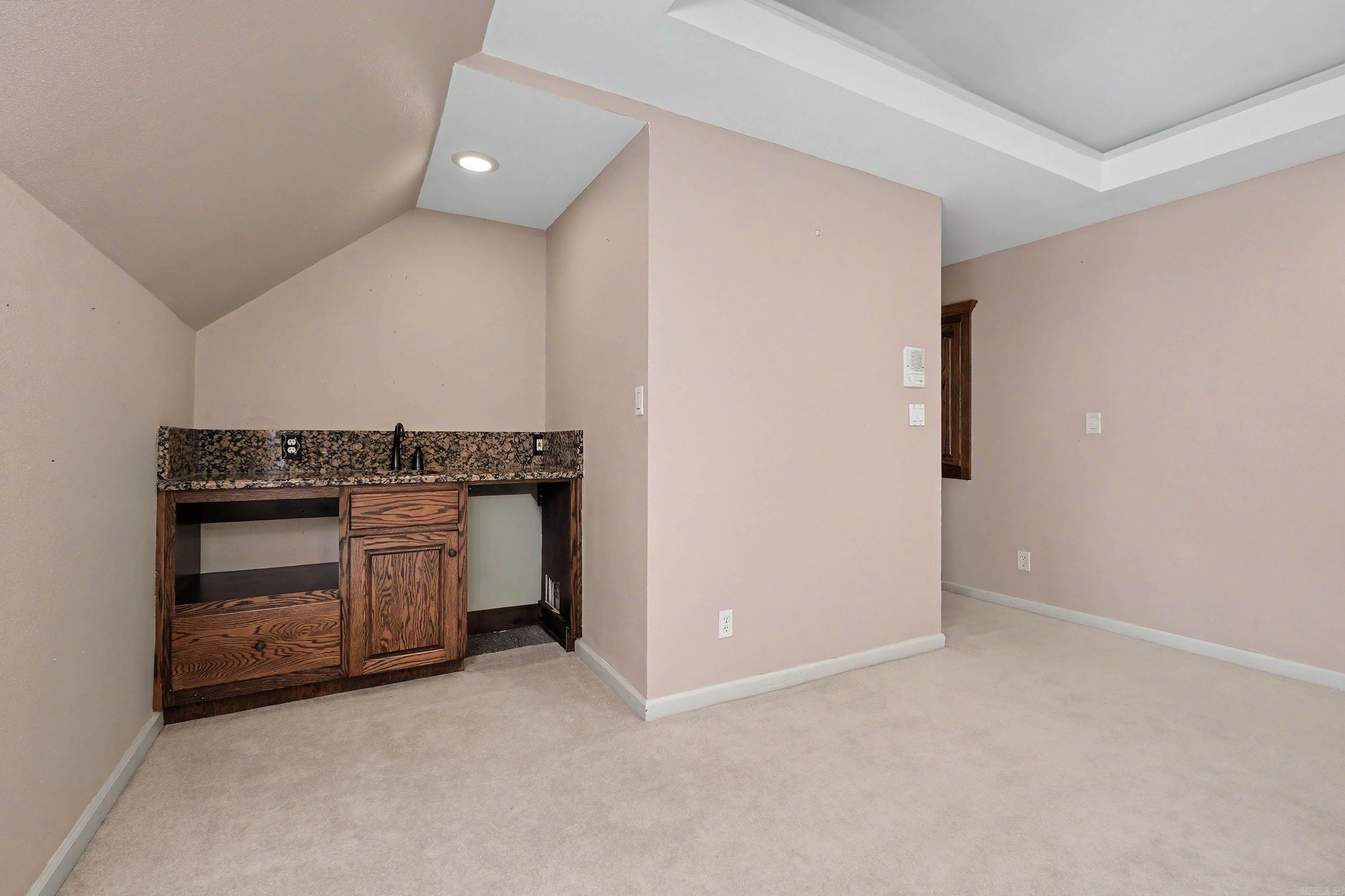 4 Berney Way Court Property Photo 39