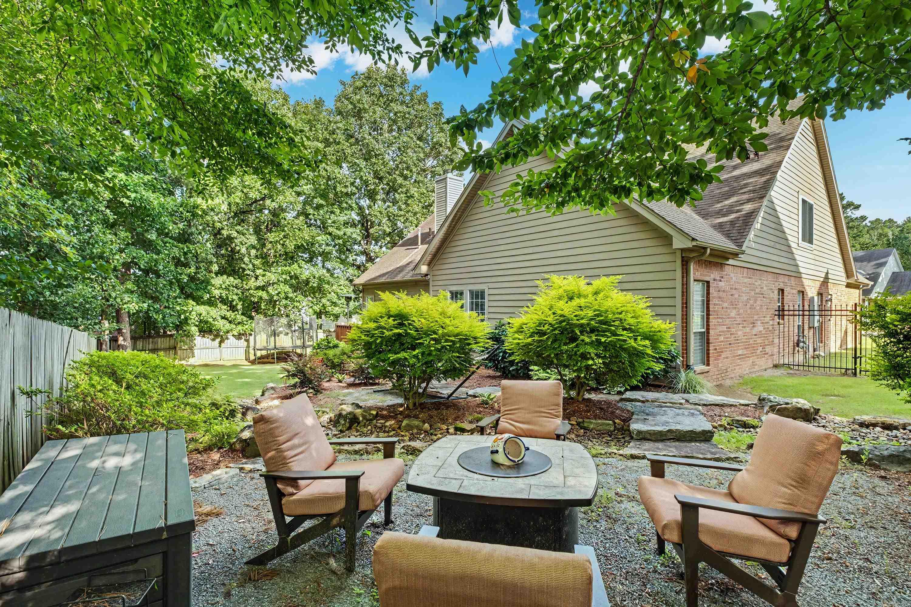 4 Berney Way Court Property Photo 48