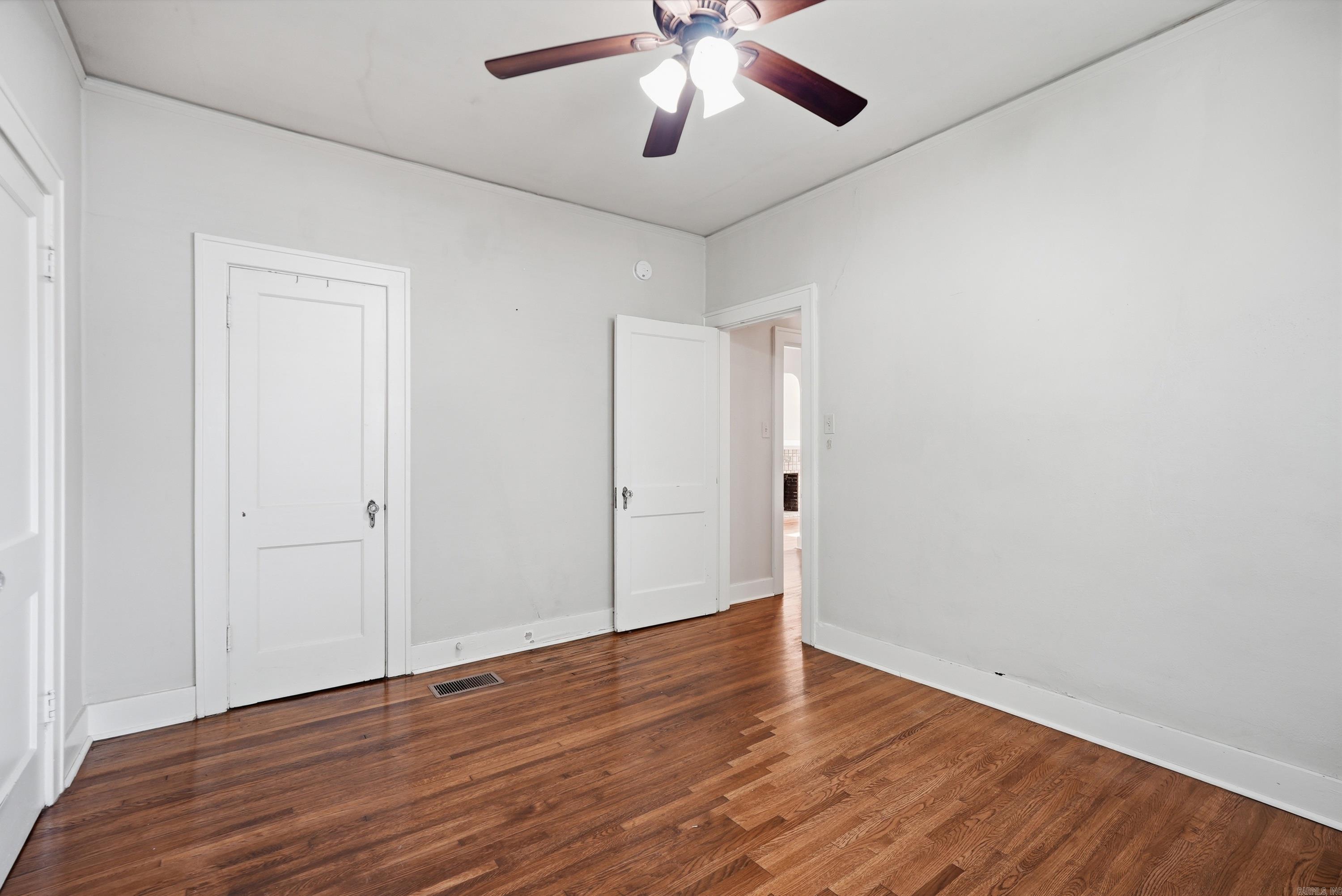 316 N Pine Street Property Photo 29