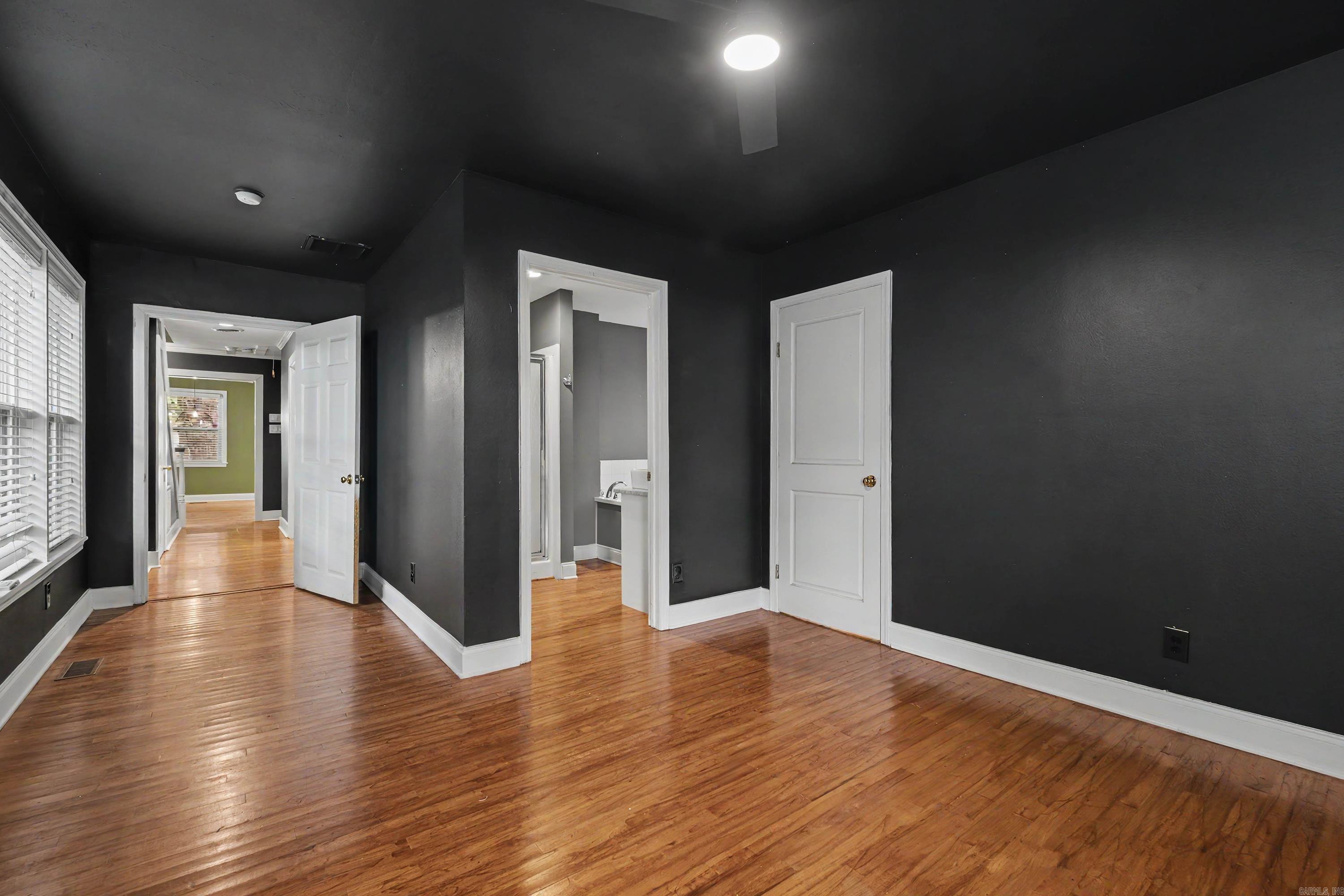 6725 Kavanaugh Place Property Photo 10