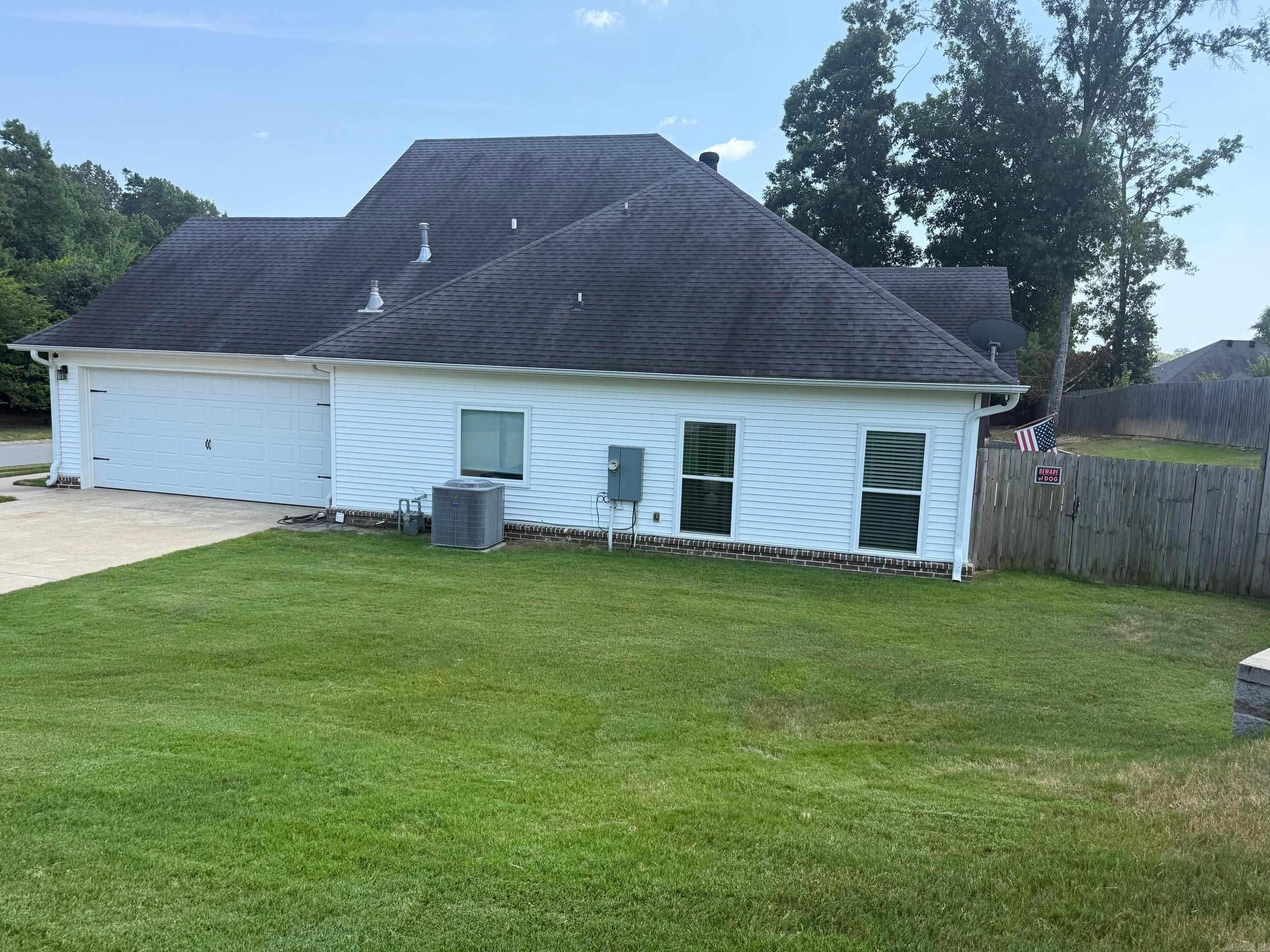 3903 Hampton Drive Property Photo 33