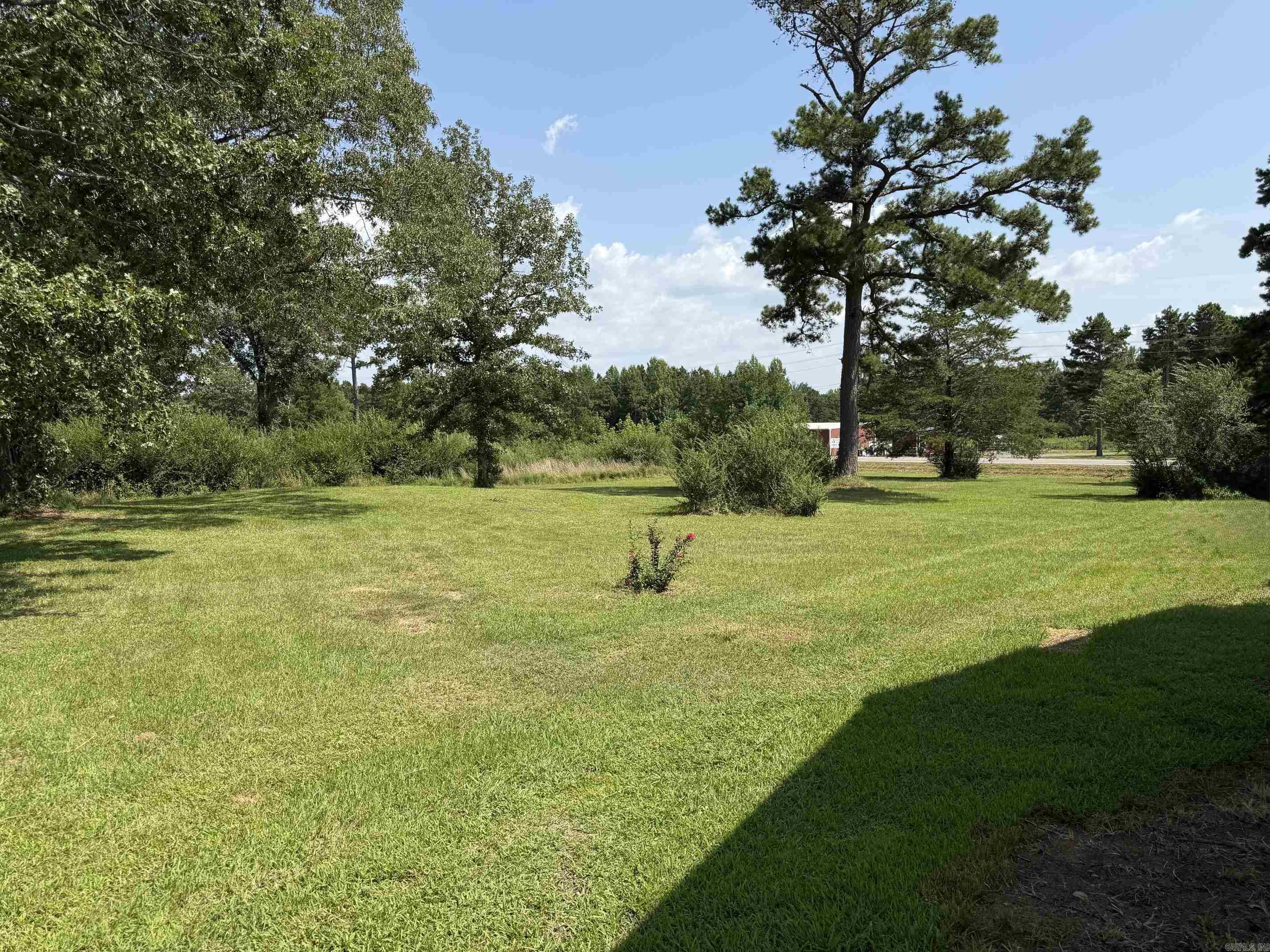 864 Edgemont Rd Property Photo 14