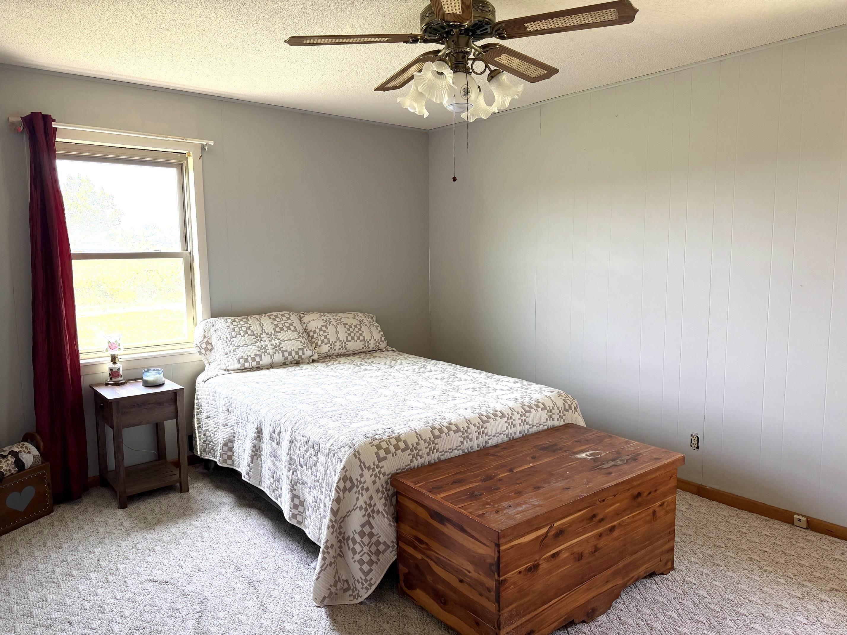 864 Edgemont Rd Property Photo 30