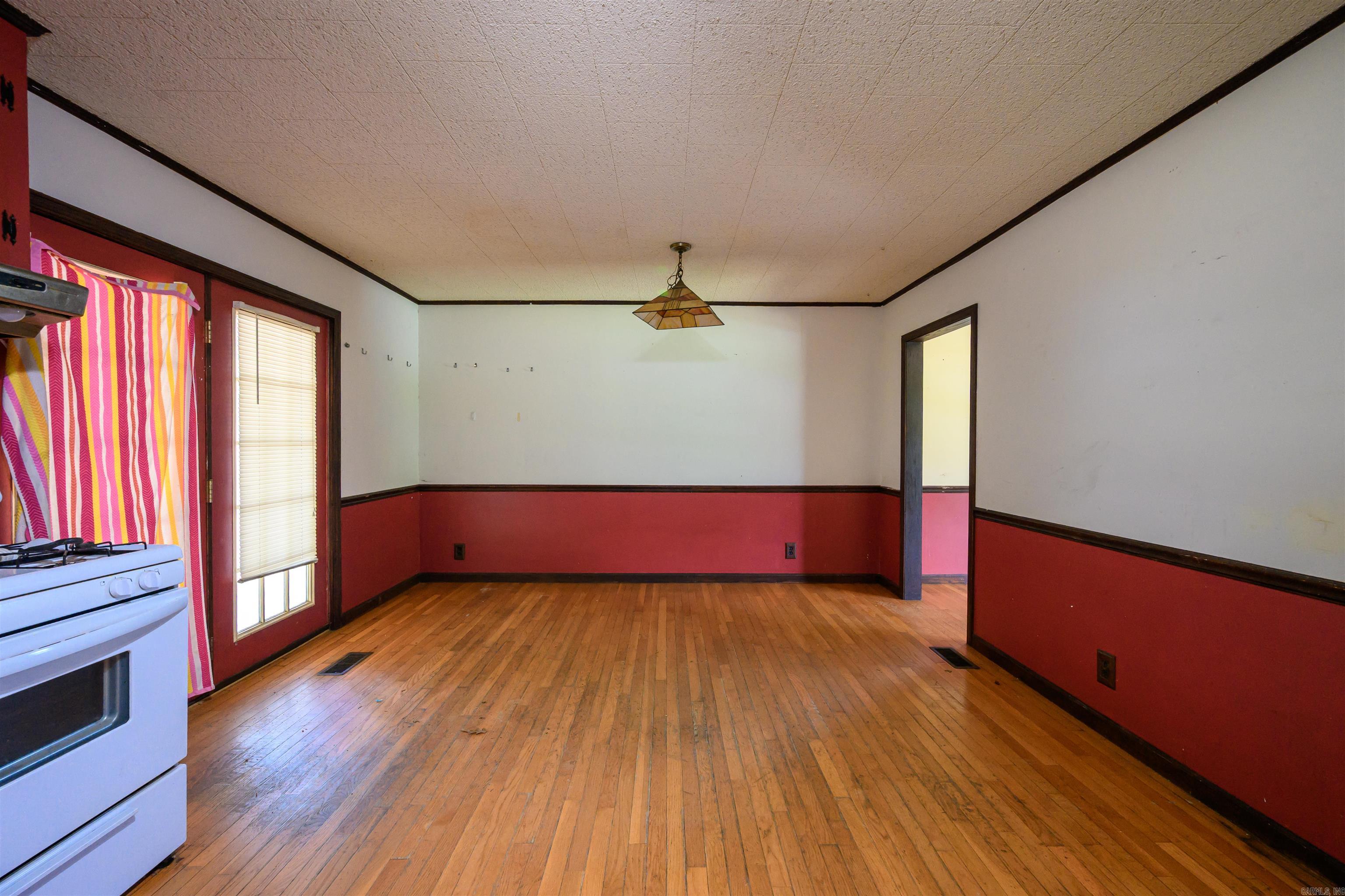 360 W Morrow Street Property Photo 2