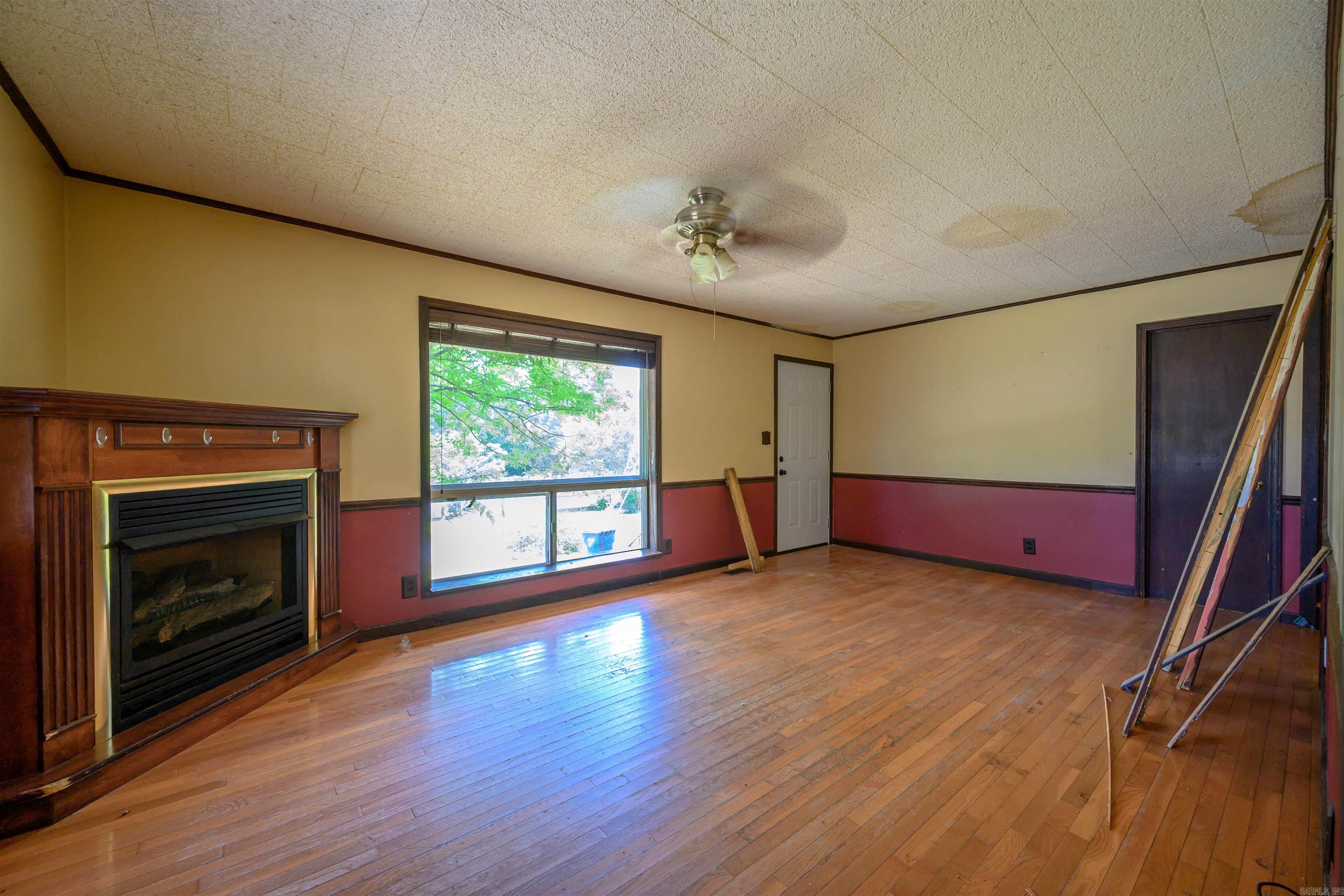 360 W Morrow Street Property Photo 4