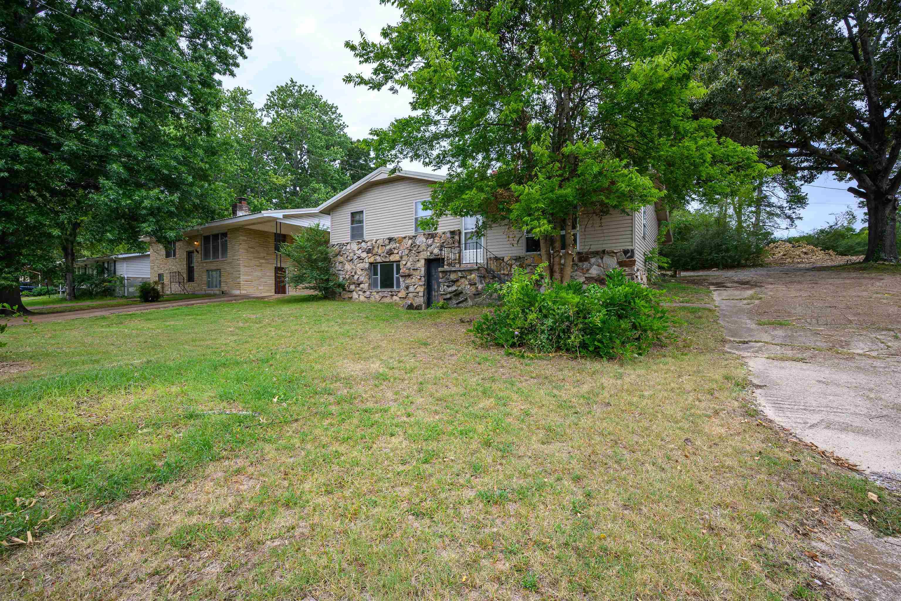 360 W Morrow Street Property Photo 25