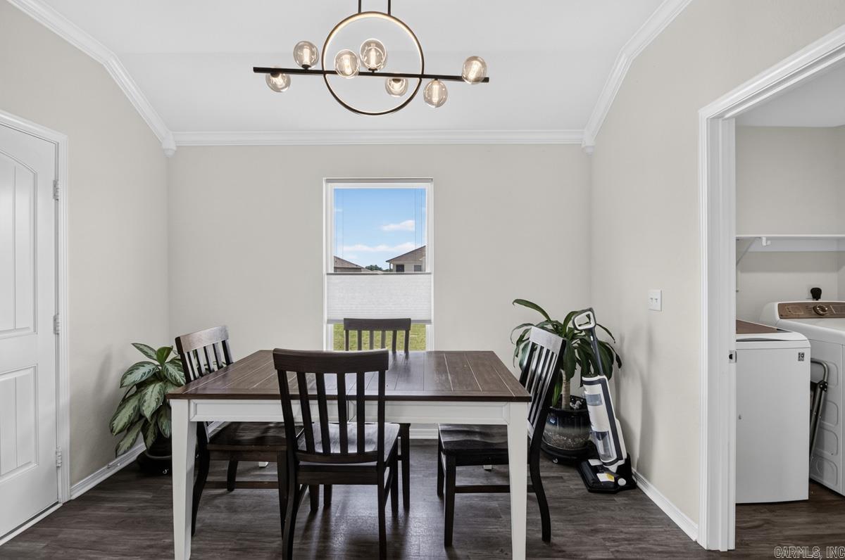 8001 White Spruce Trail Property Photo 11