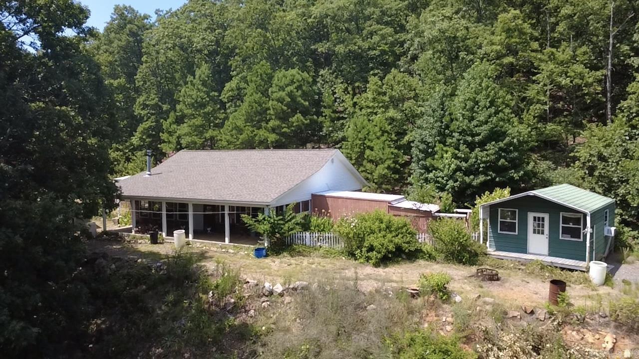 219 Shanendoah Lane Property Photo 1