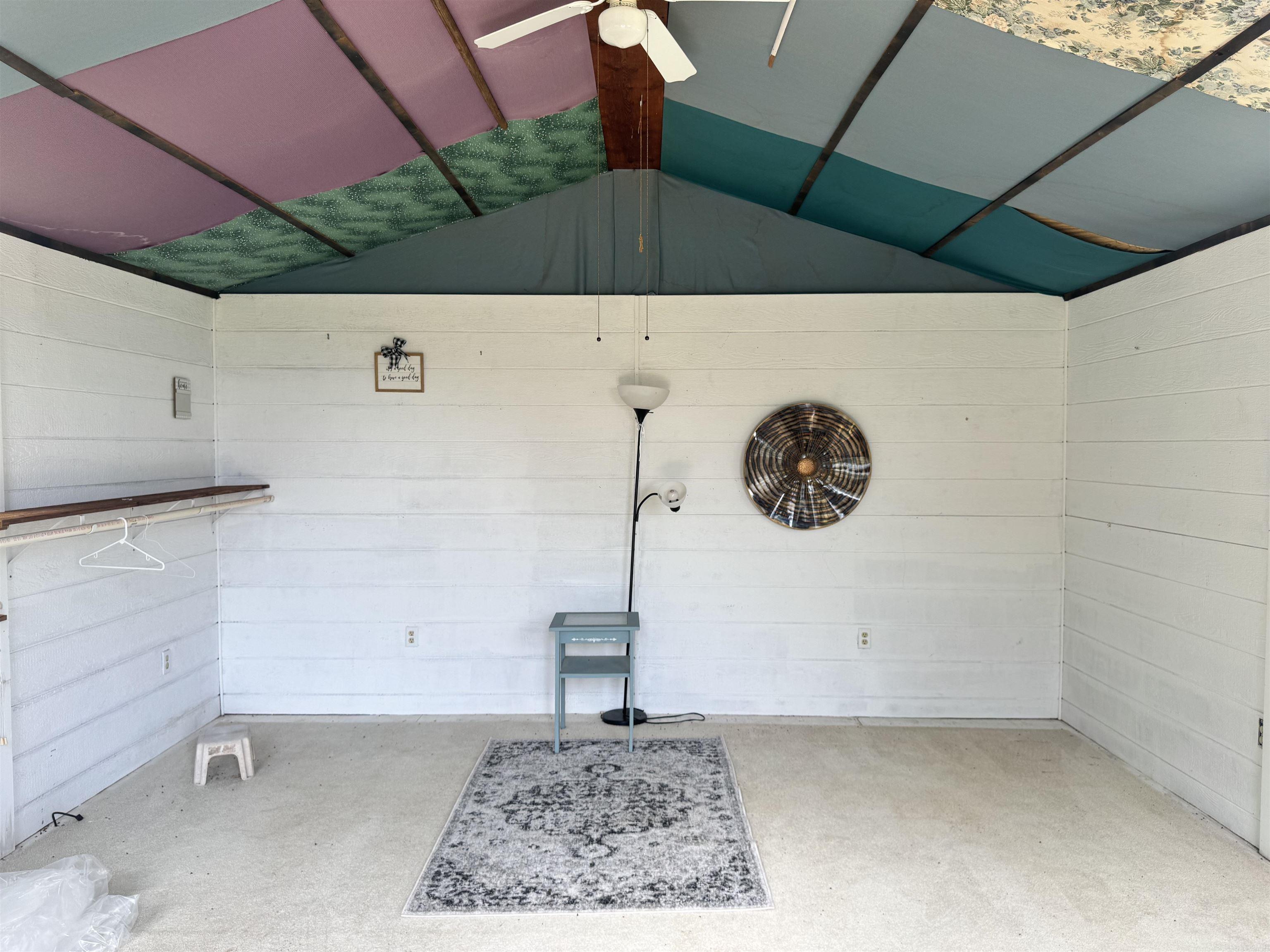 219 Shanendoah Lane Property Photo 45