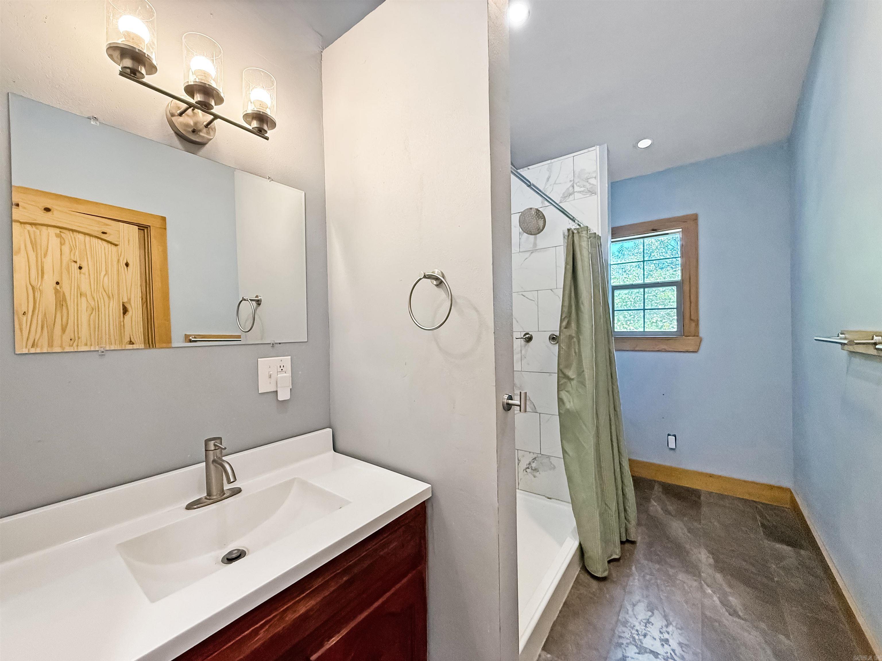 100 Country Lane Property Photo 20