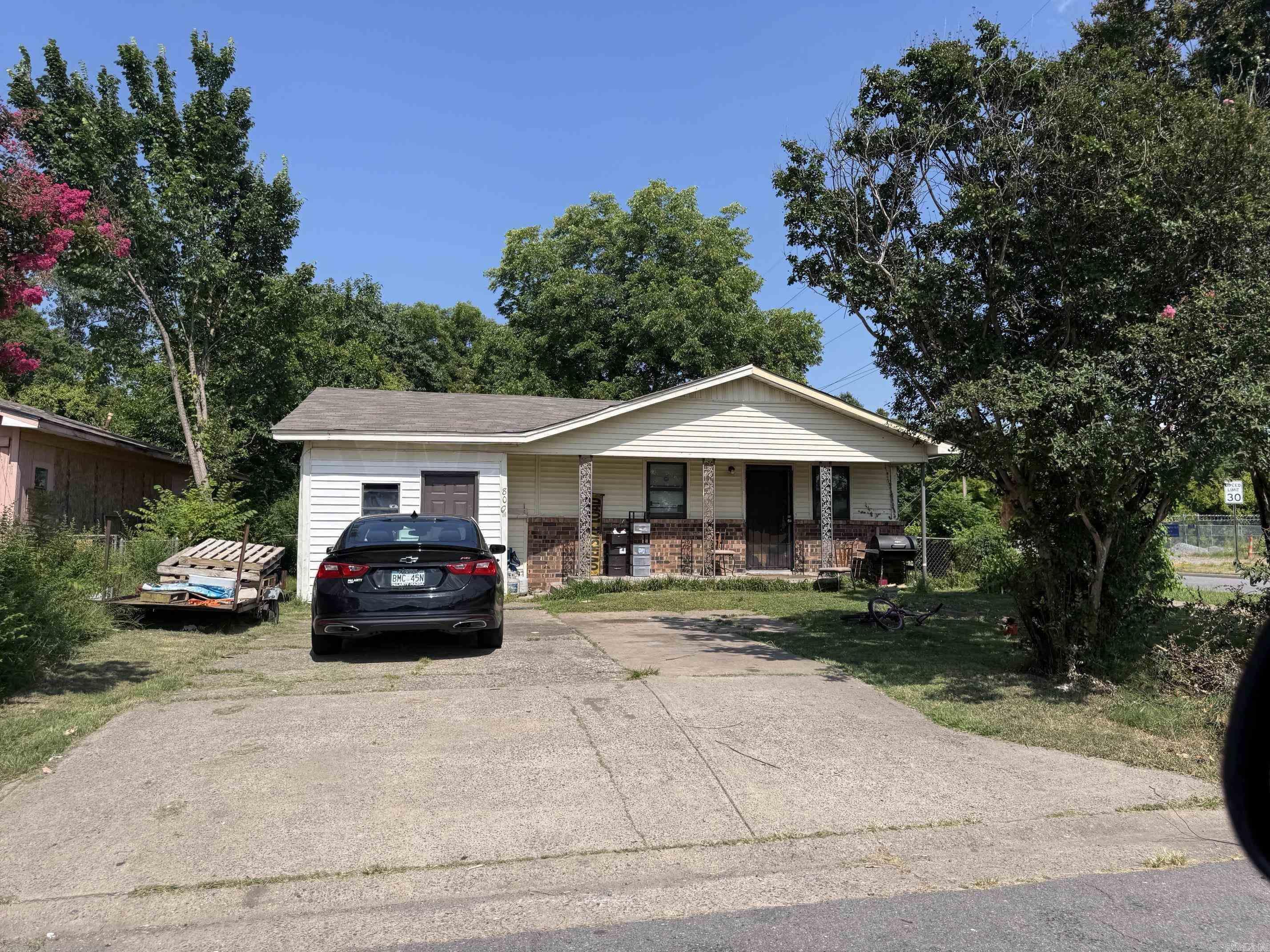 8 House Package St Property Photo 4
