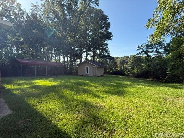 405 Lilac Drive Property Photo 11