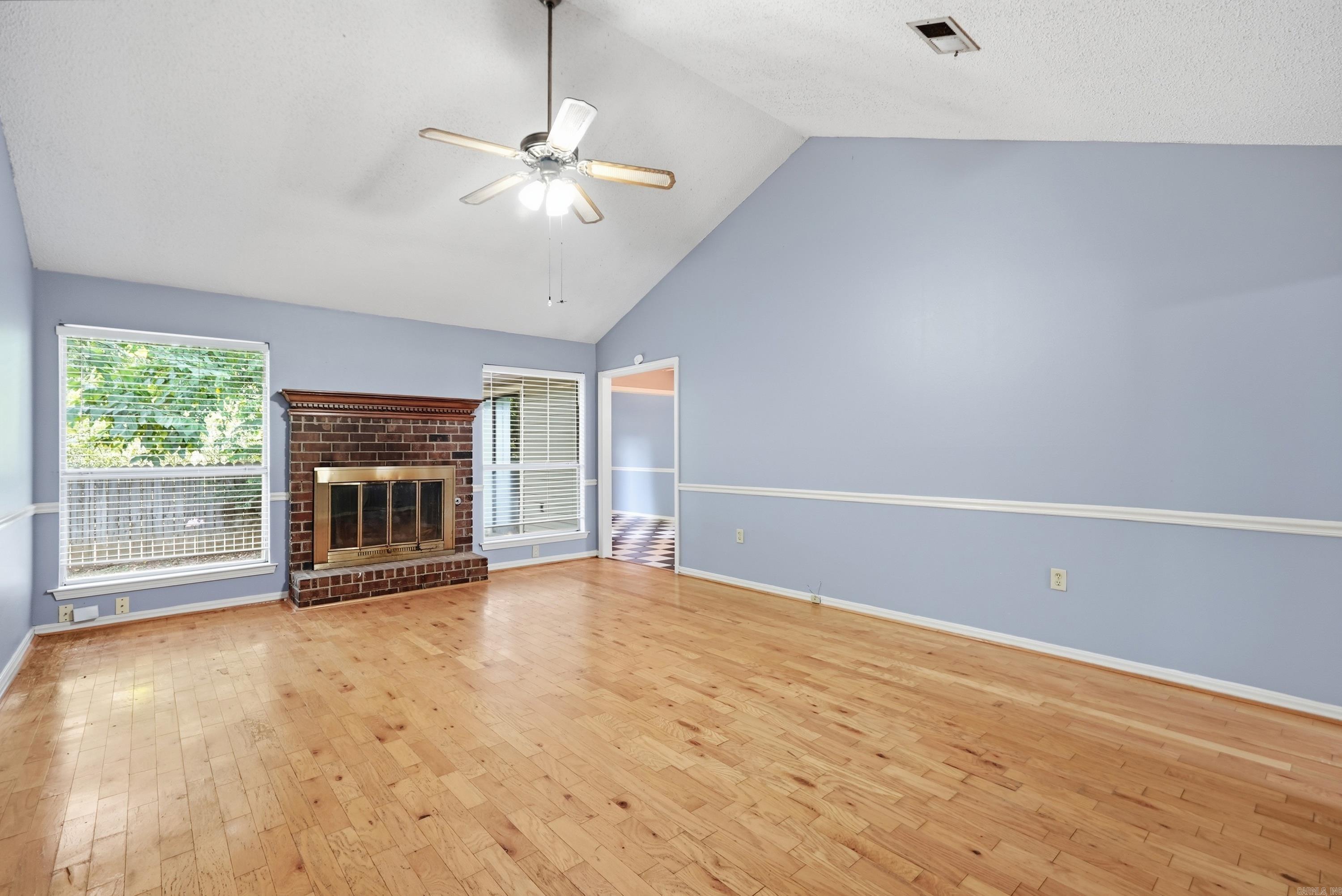 105 King Pine Road Property Photo 4