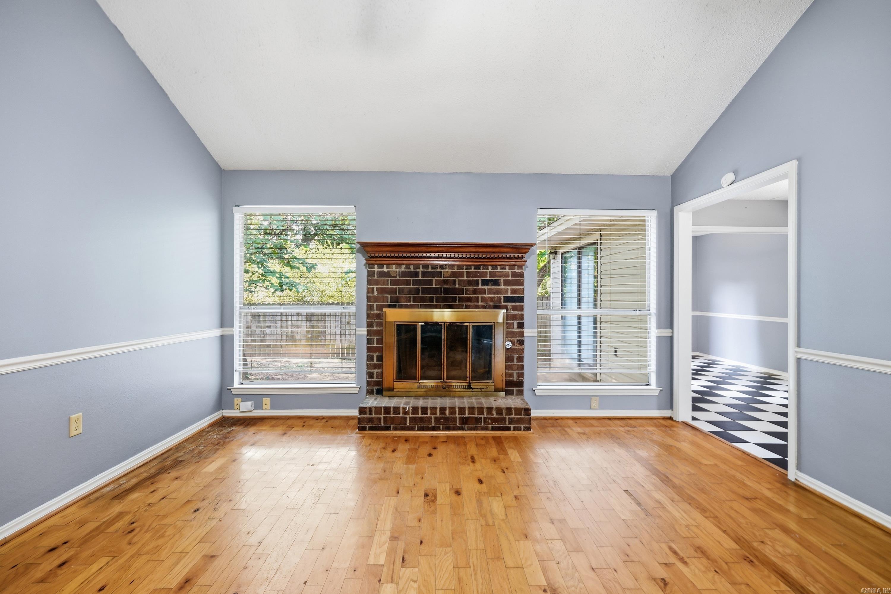105 King Pine Road Property Photo 5