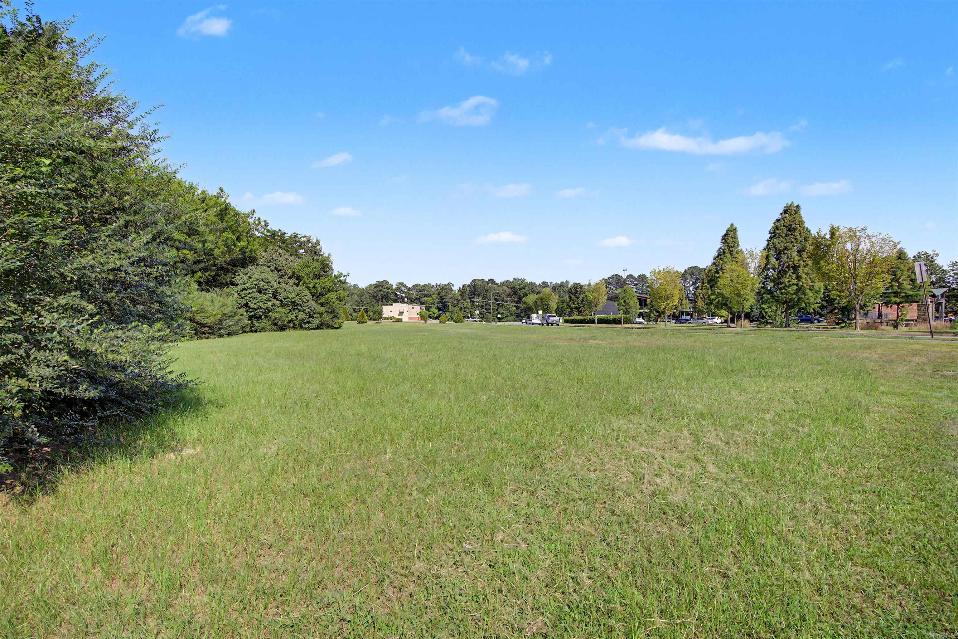14 Otter Creek Ct Property Photo 18