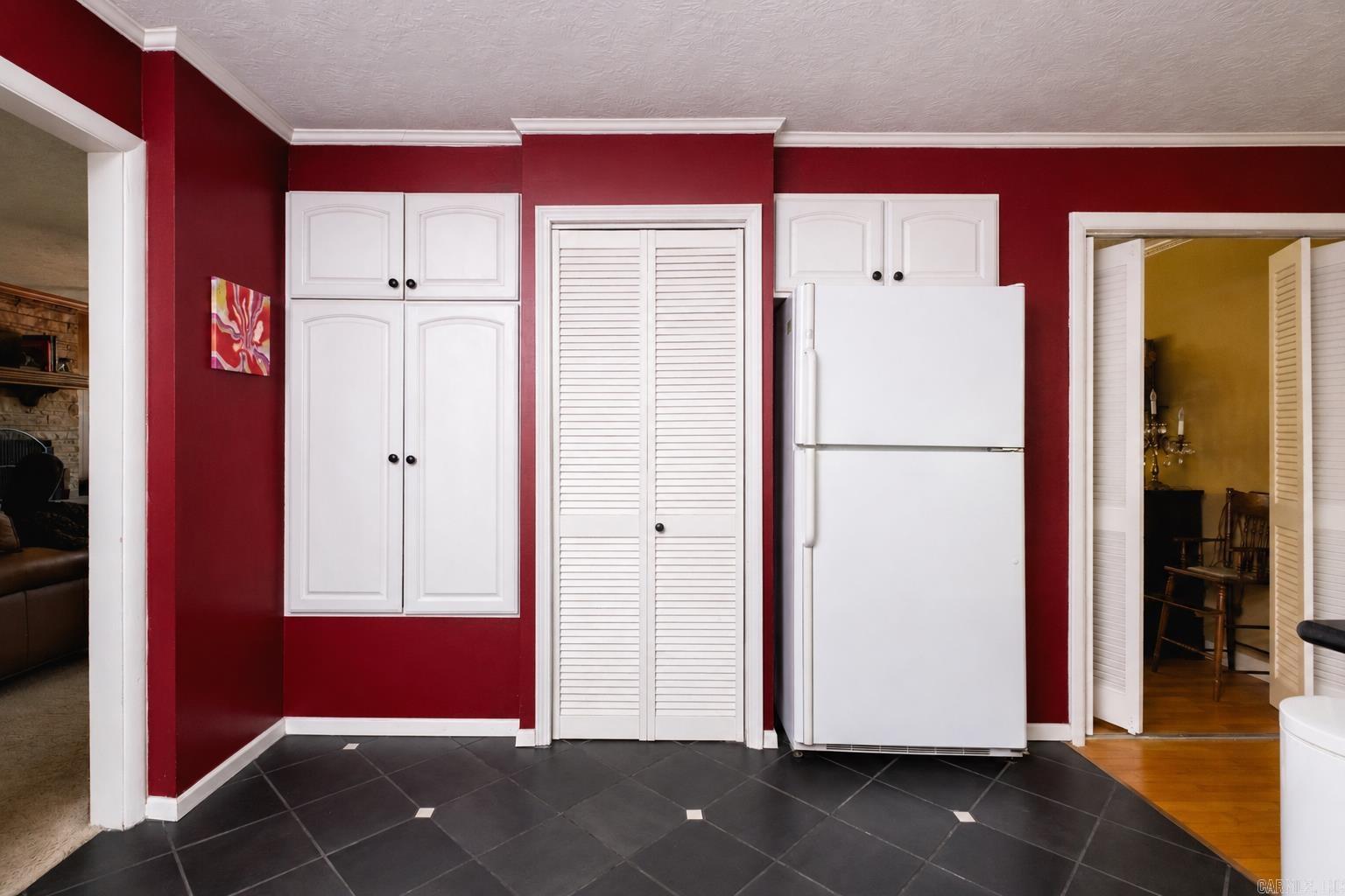 6419 Evergreen Drive Property Photo 11