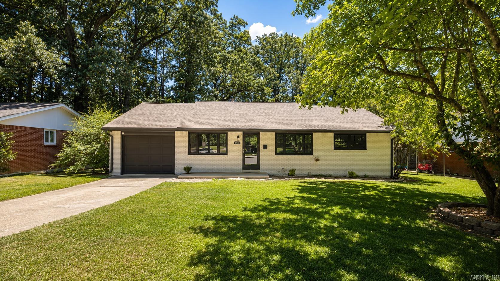1111 Edgehill Drive Property Photo 1