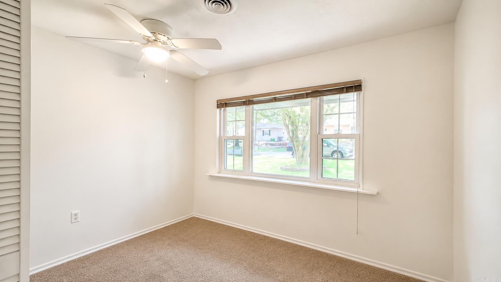 1111 Edgehill Drive Property Photo 5