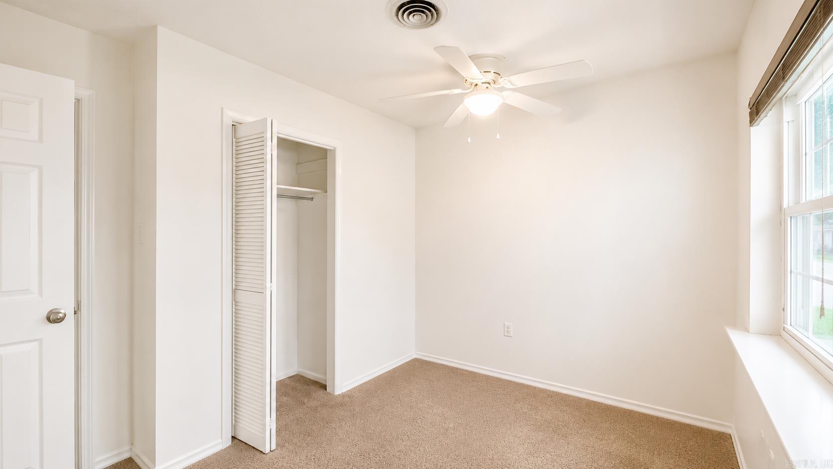 1111 Edgehill Drive Property Photo 6