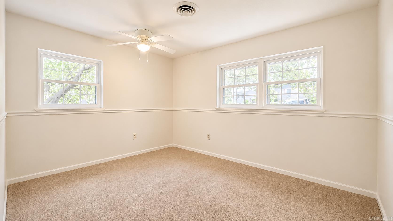 1111 Edgehill Drive Property Photo 7