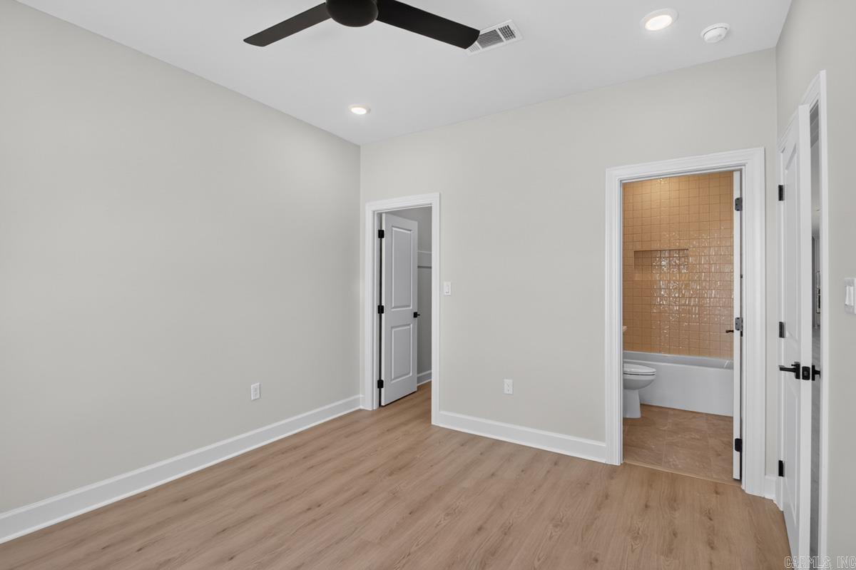 420 Gardens Lane Property Photo 14
