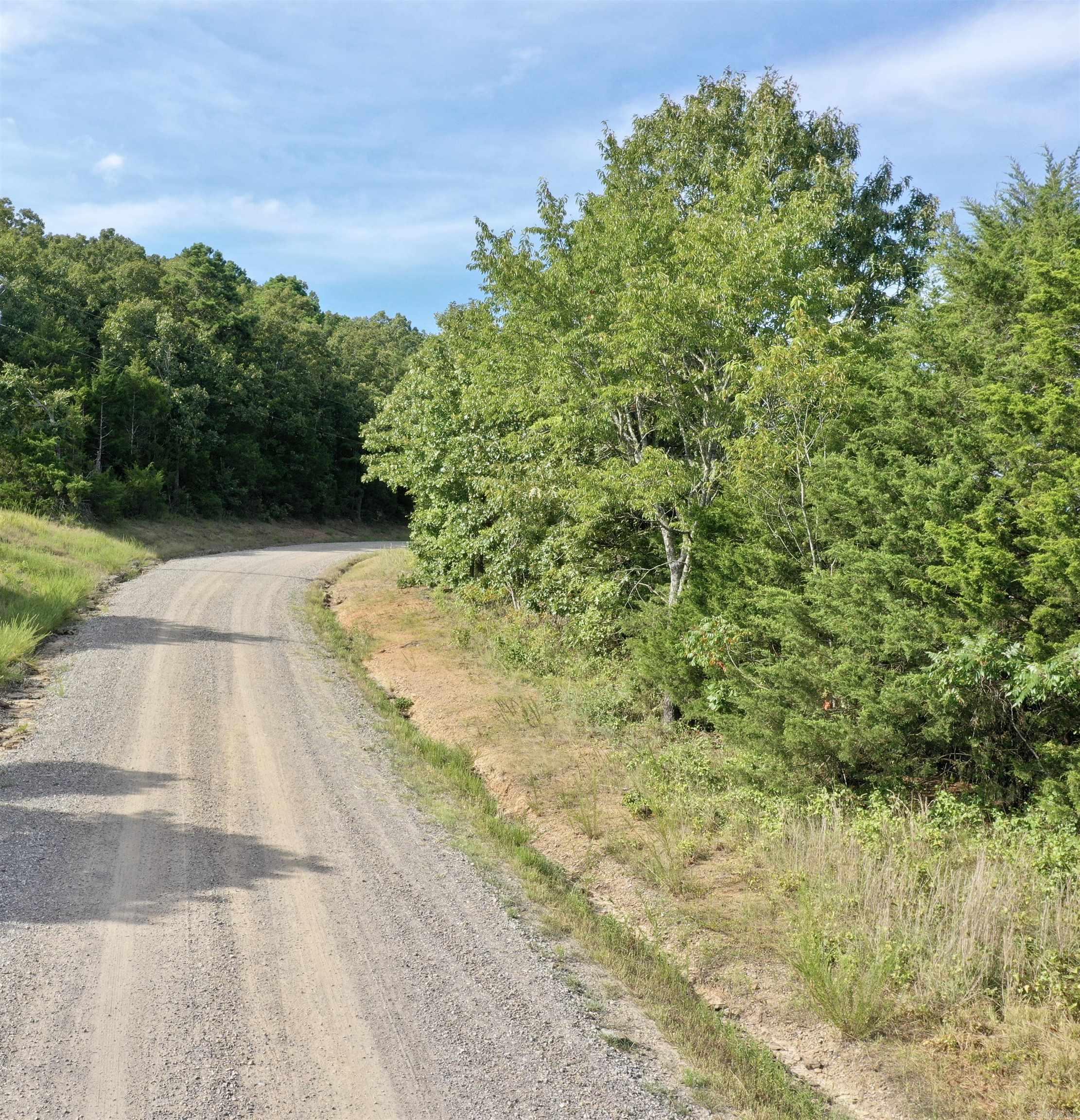 002 Ridge Property Photo 12