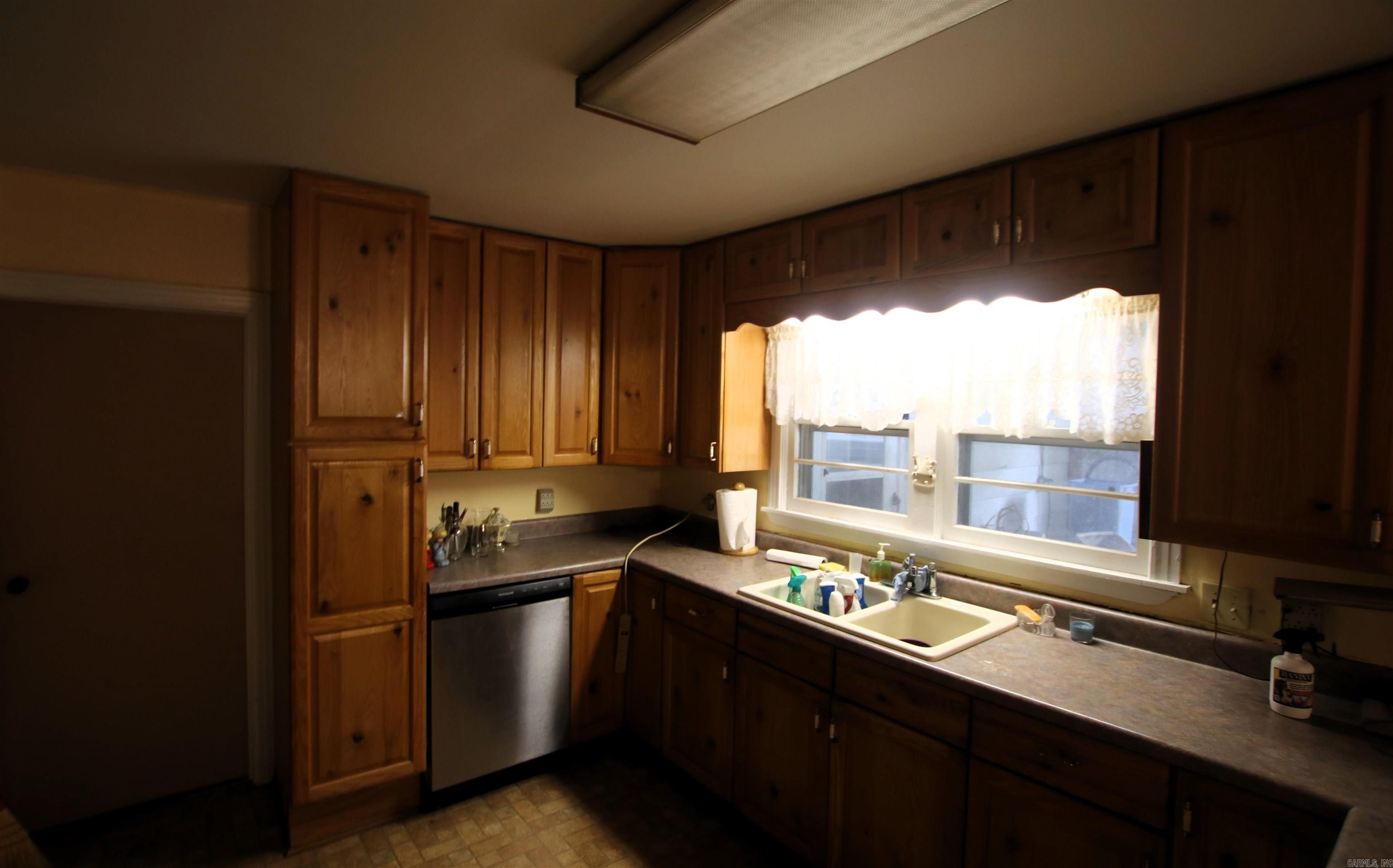 101 Moore Street Property Photo 26
