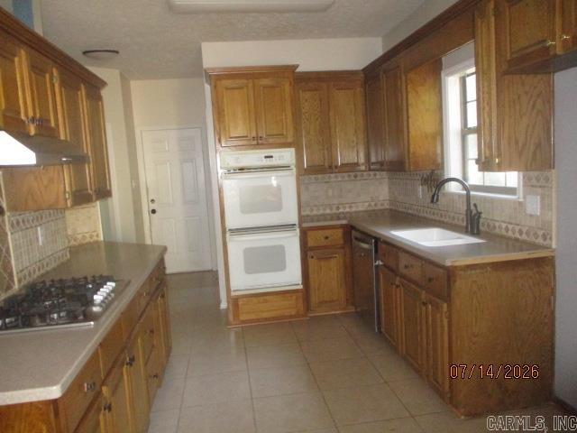 2013 N Hills Dr Property Photo 6