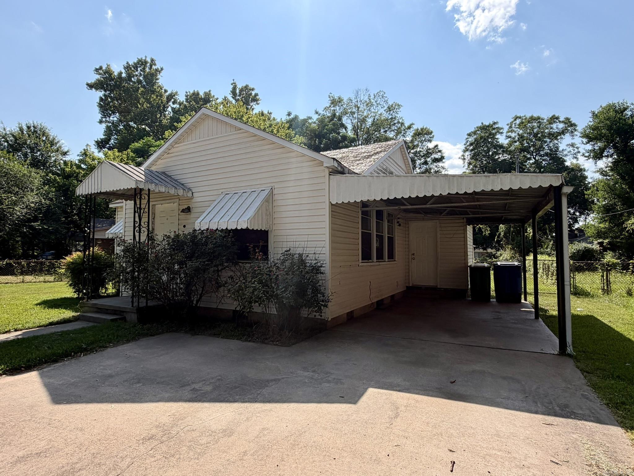 509 Gordon Street Property Photo 2