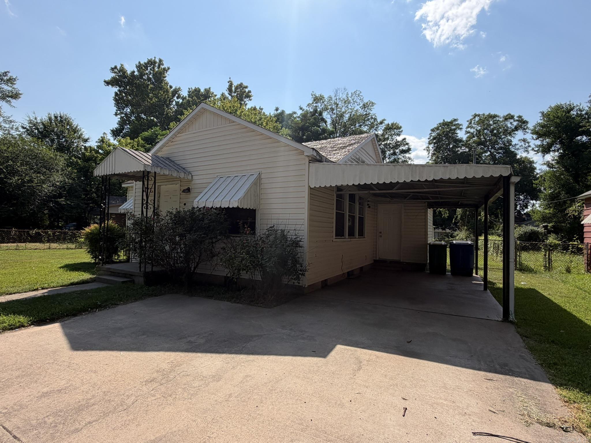 509 Gordon Street Property Photo 3