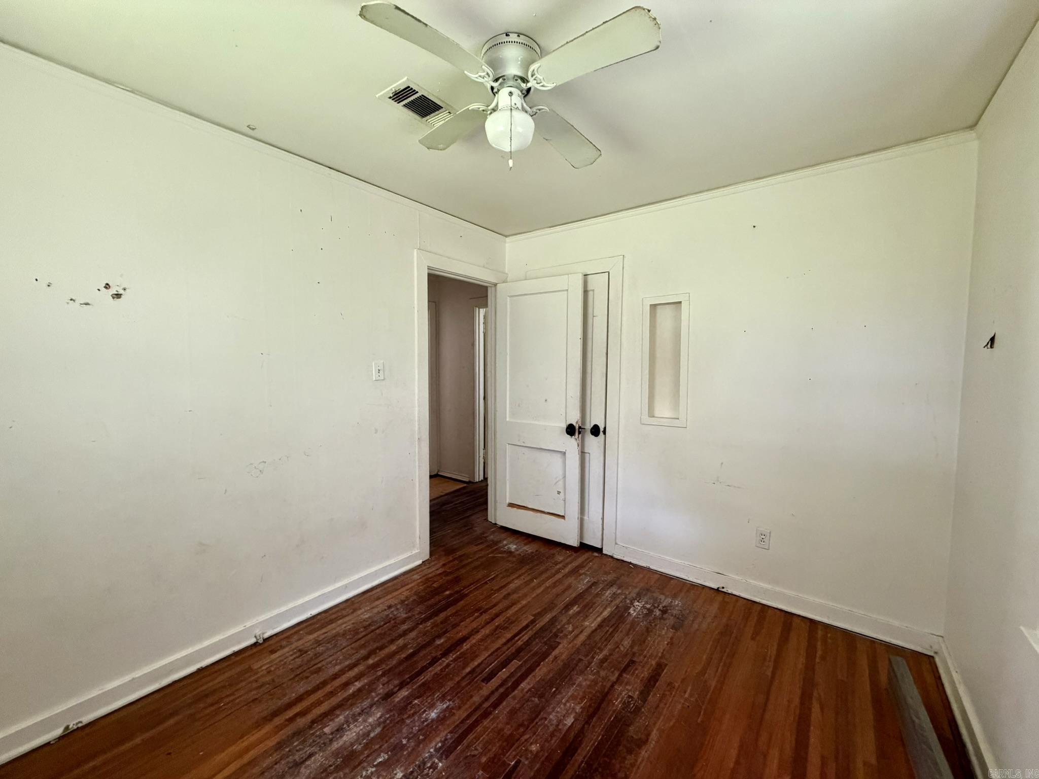 509 Gordon Street Property Photo 13