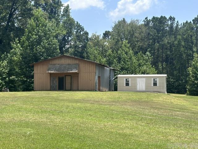2143 N Wyatt Drive Property Photo 14